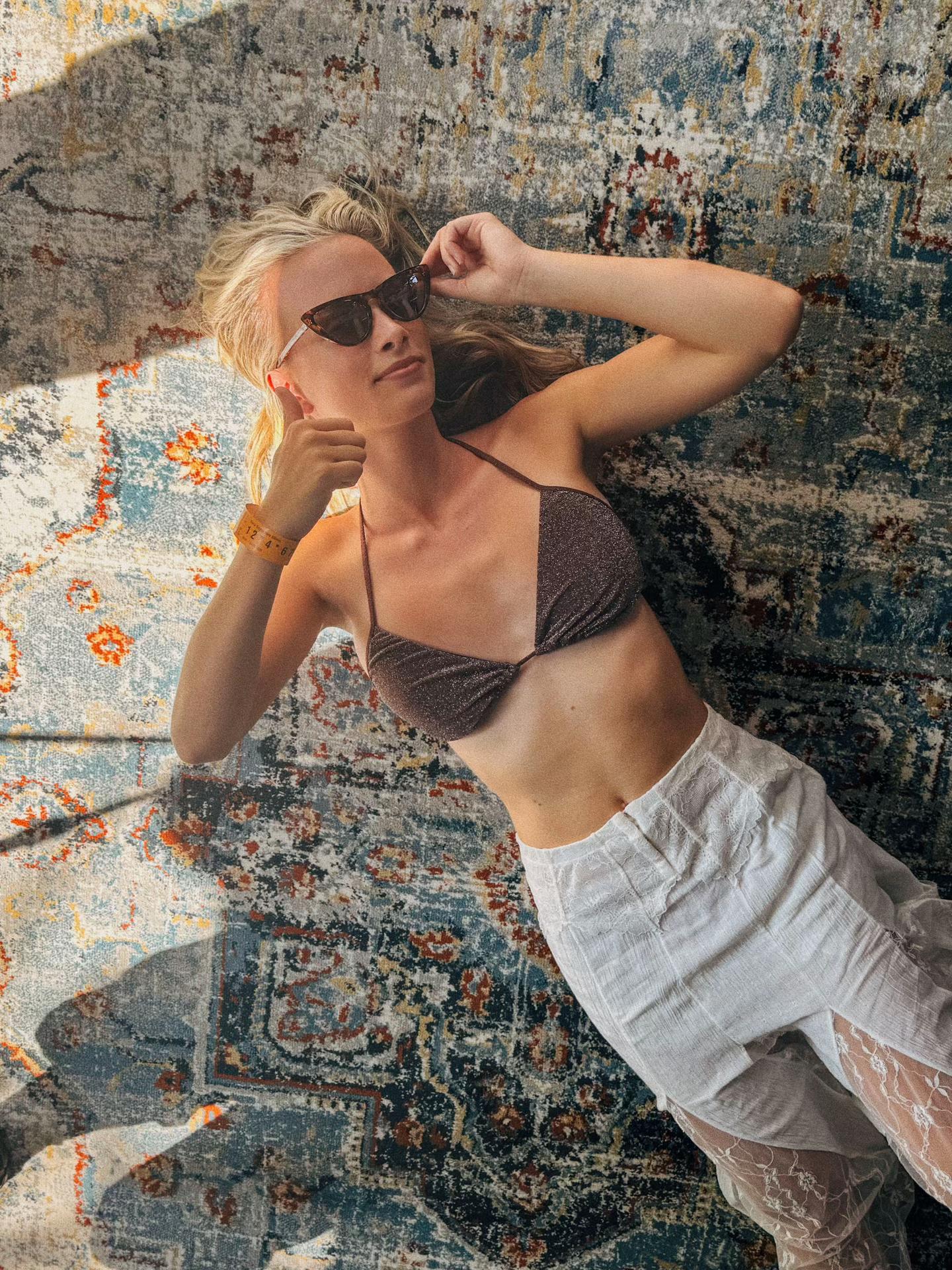@OLIVIA