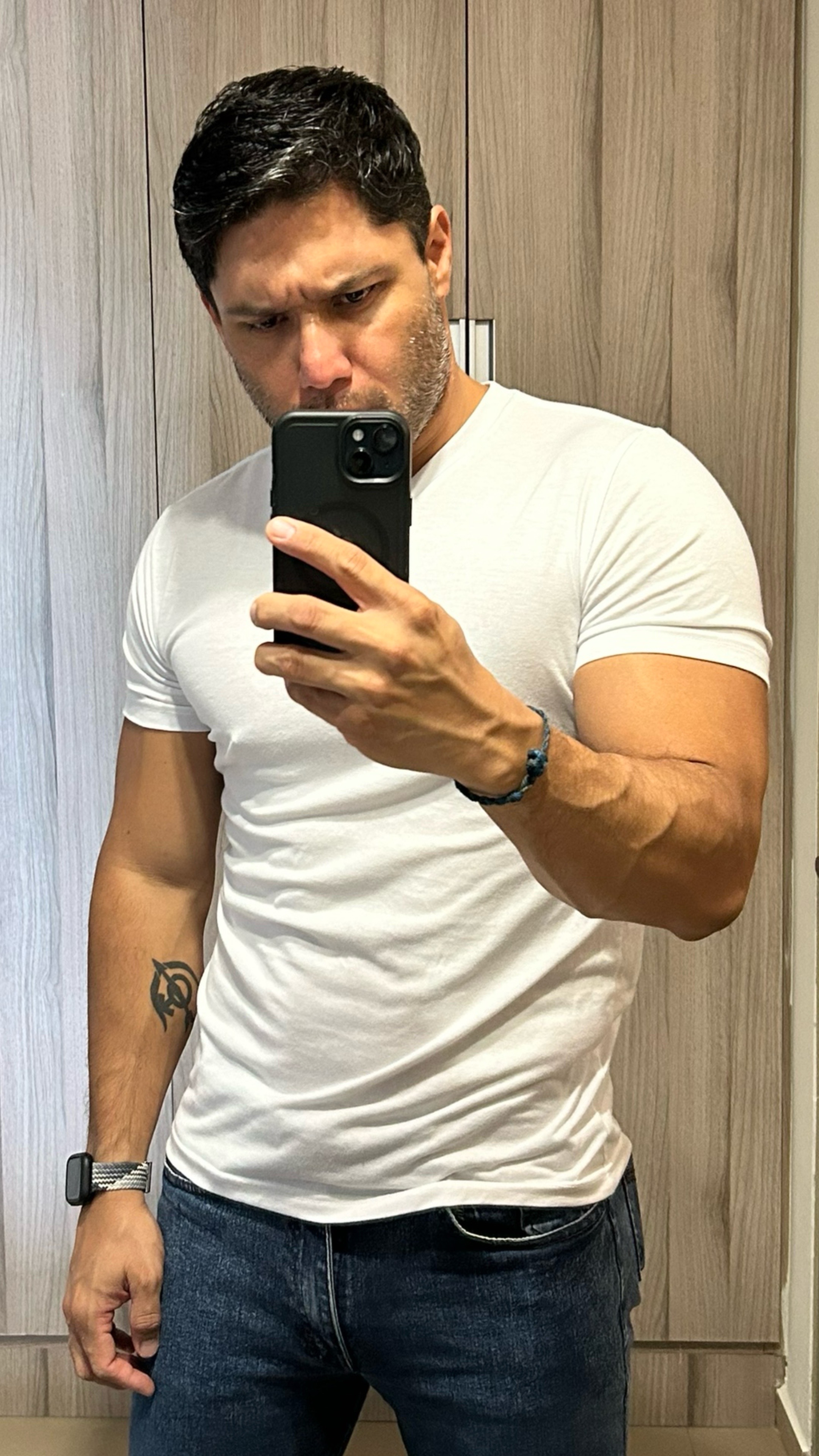 @r.luevanno