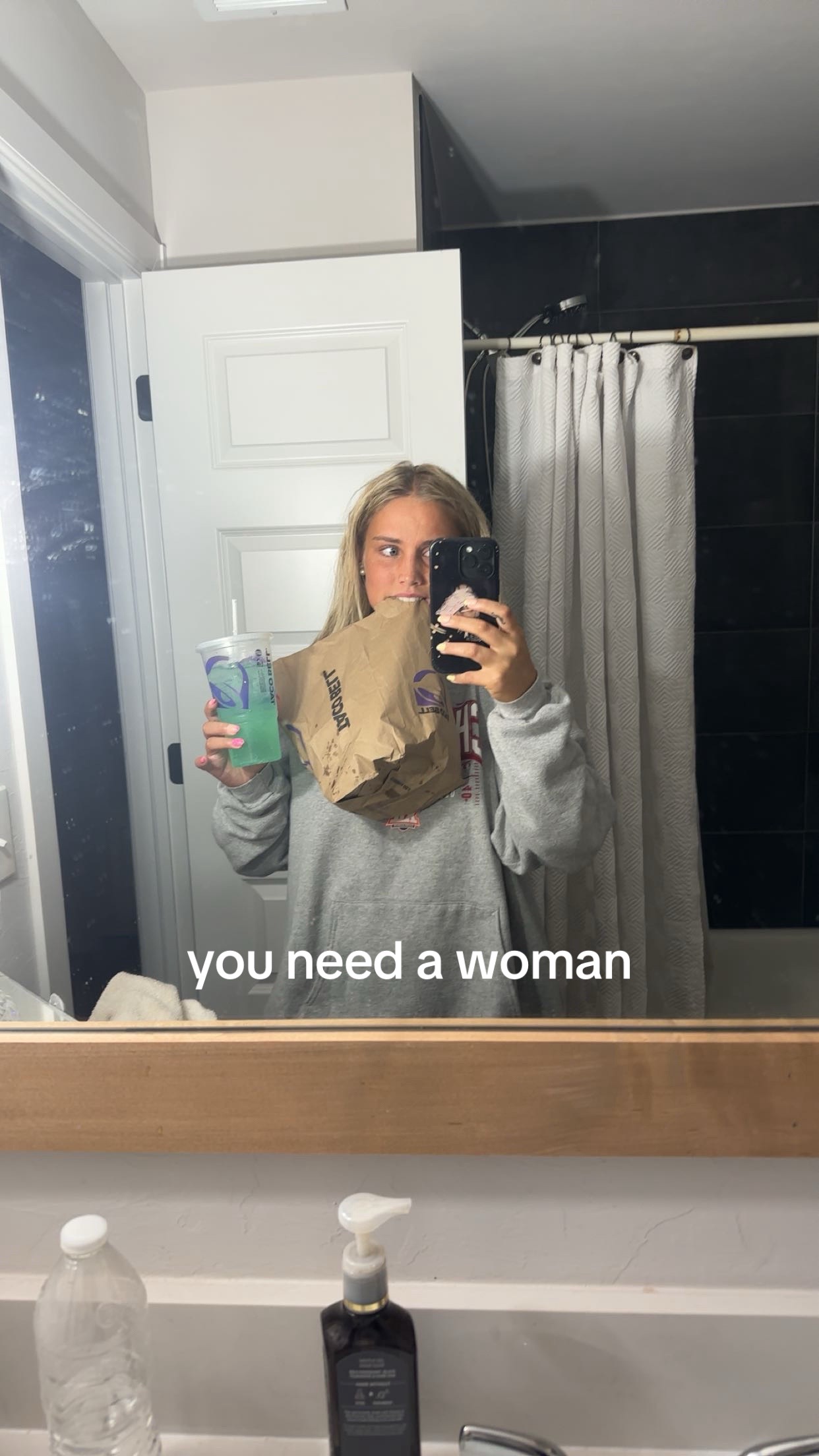 @elle pearce