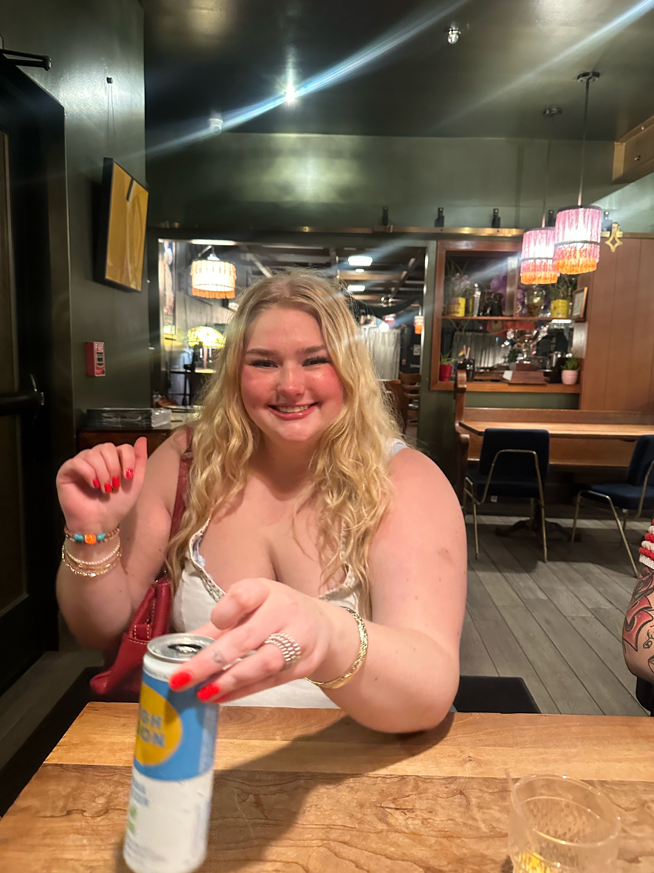 @ELLA🎖️