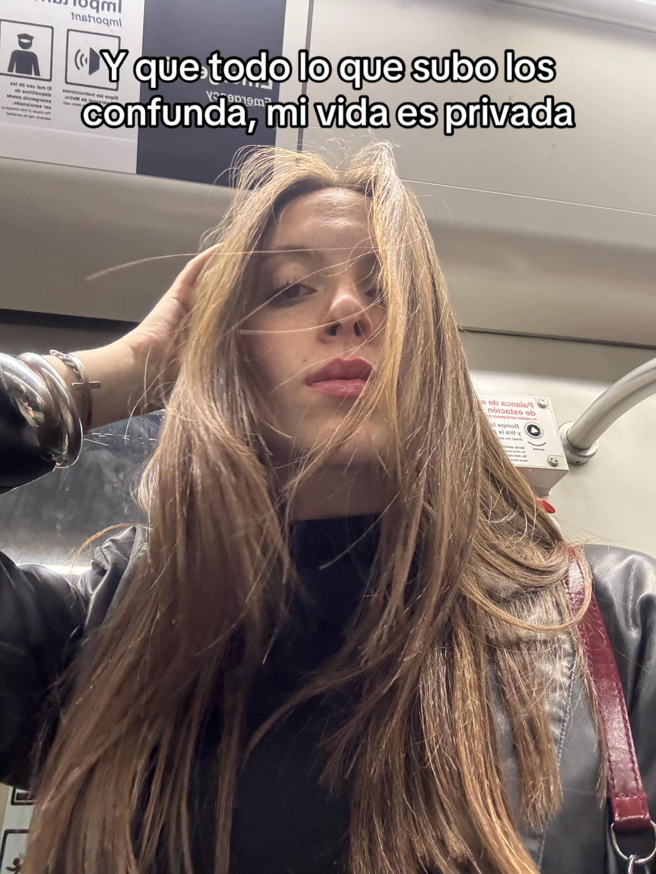 @momemakeup