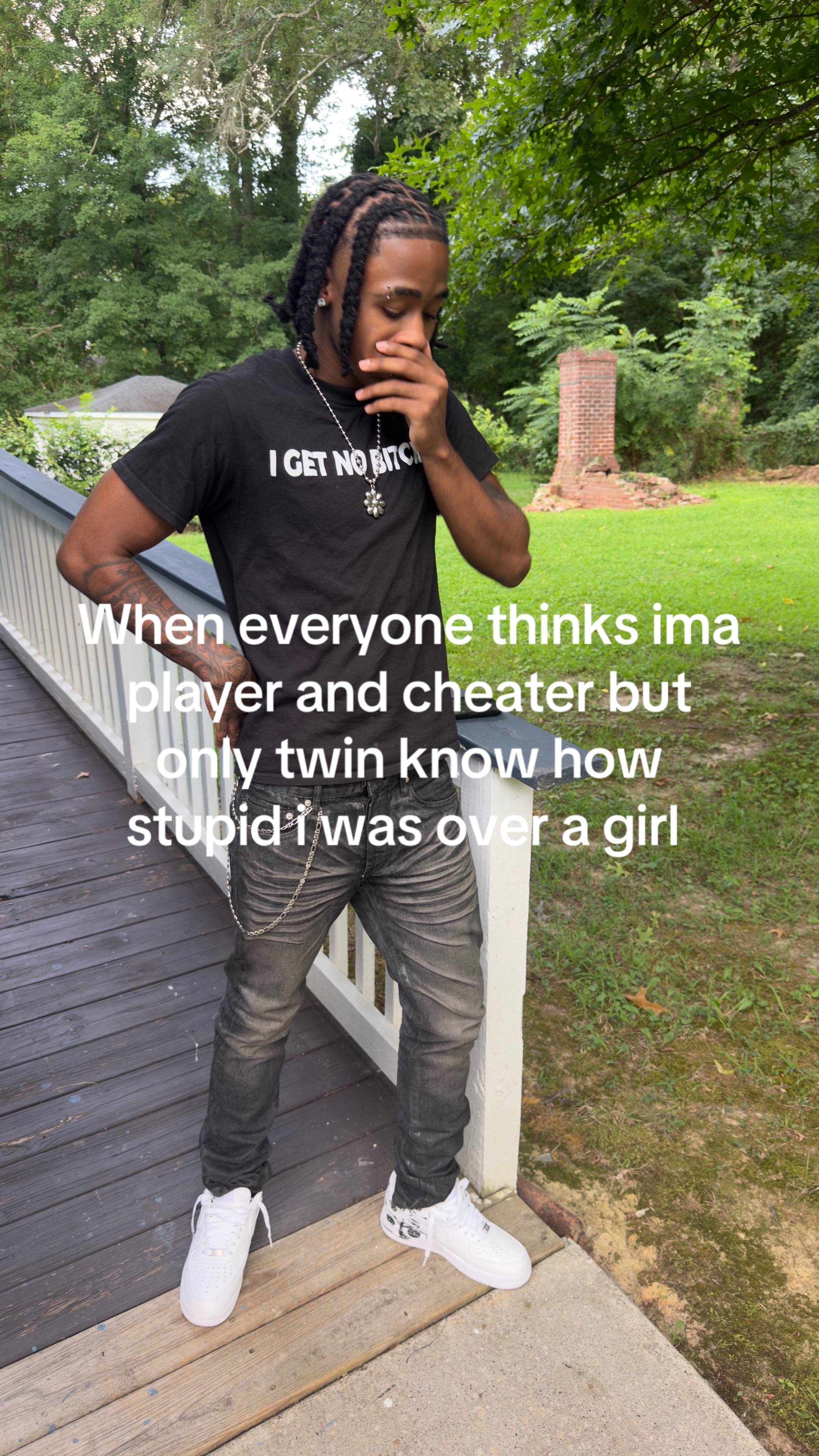 @️