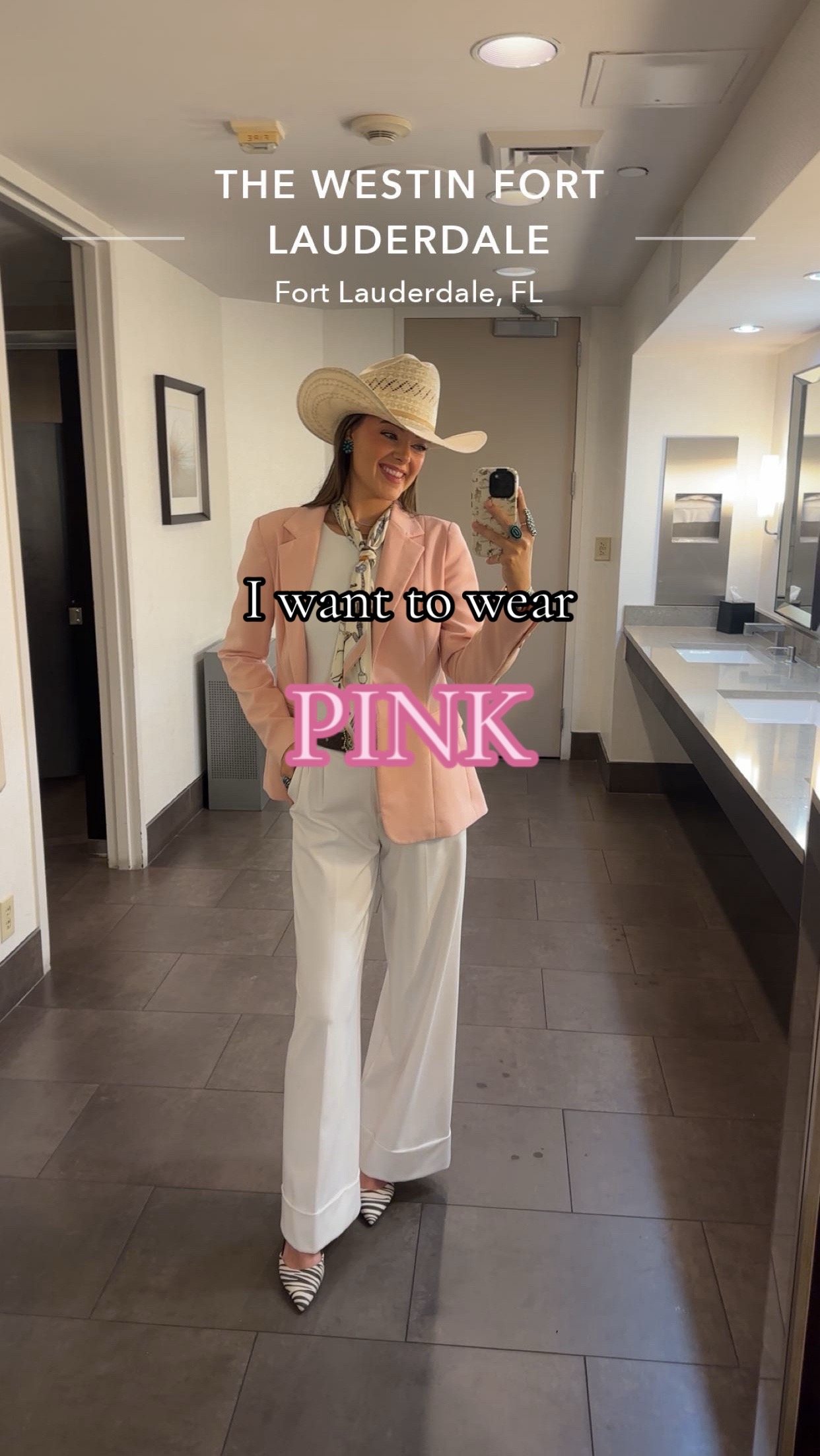@chloe