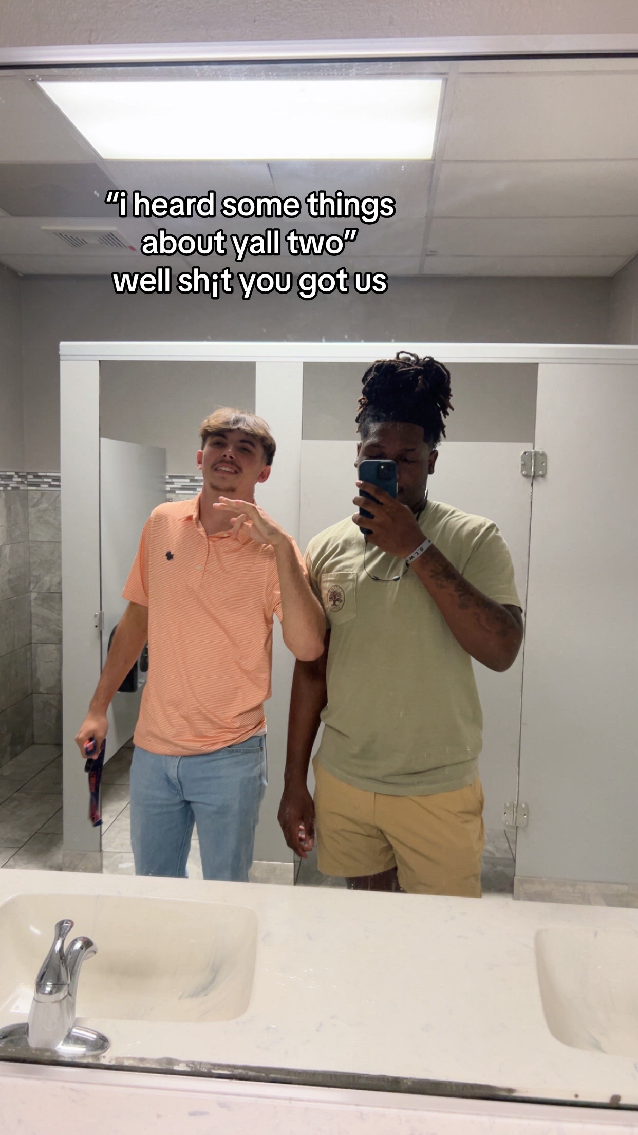 @𝙠𝙚𝙫𝙤𝙣𝙩𝙚