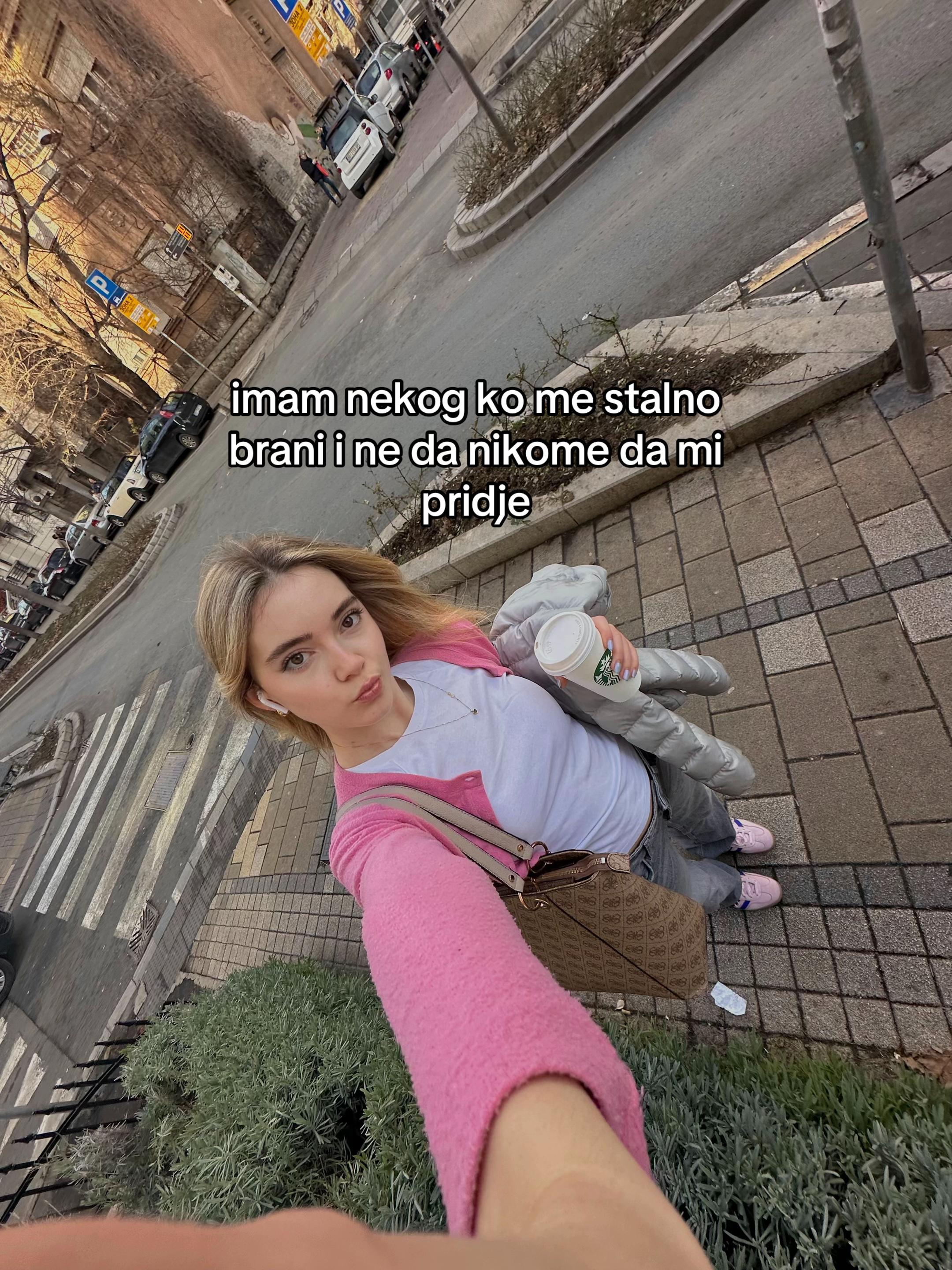 @𝘐𝘷𝘢𝘯𝘢