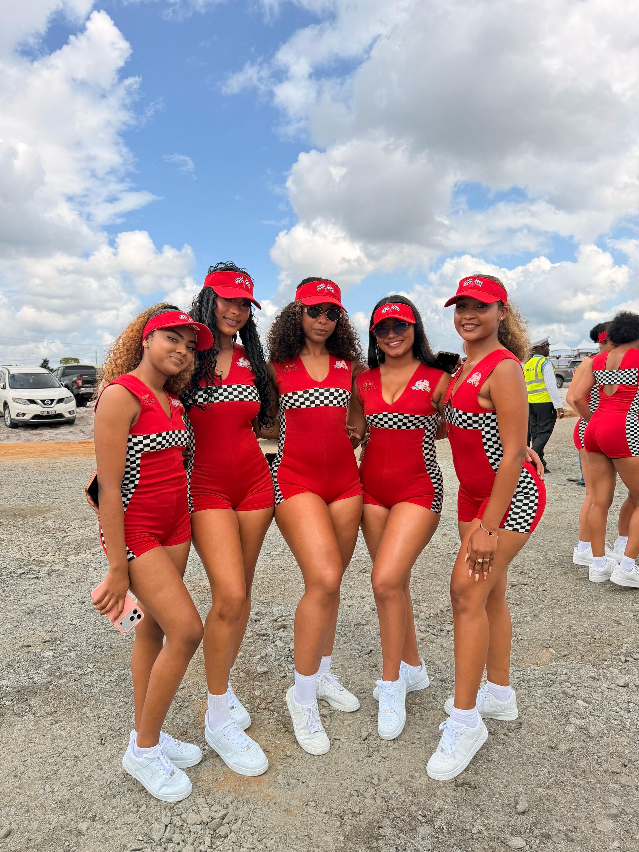 @iesha🇬🇾\🇺🇸