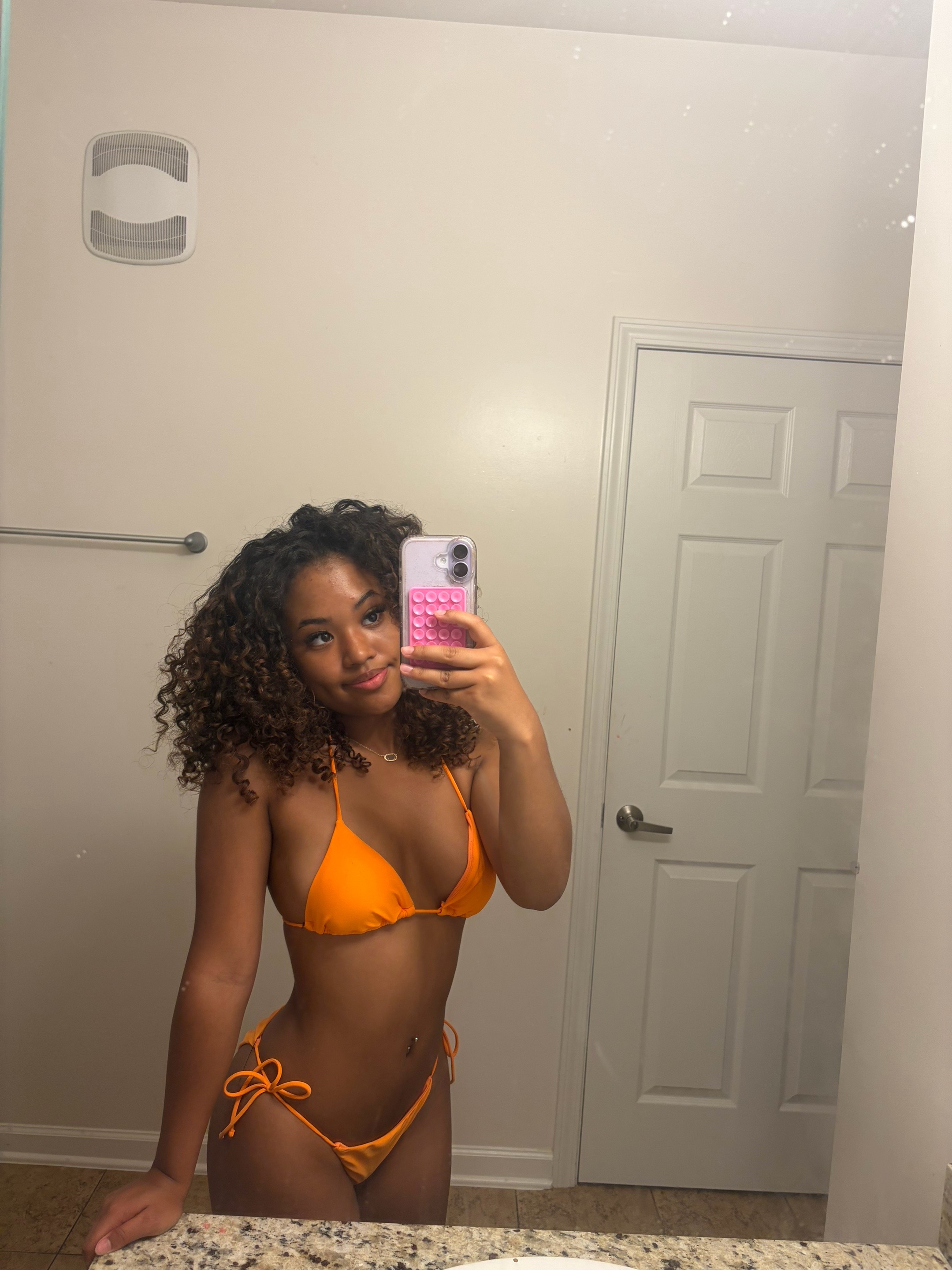 @nadiaalannagarza
