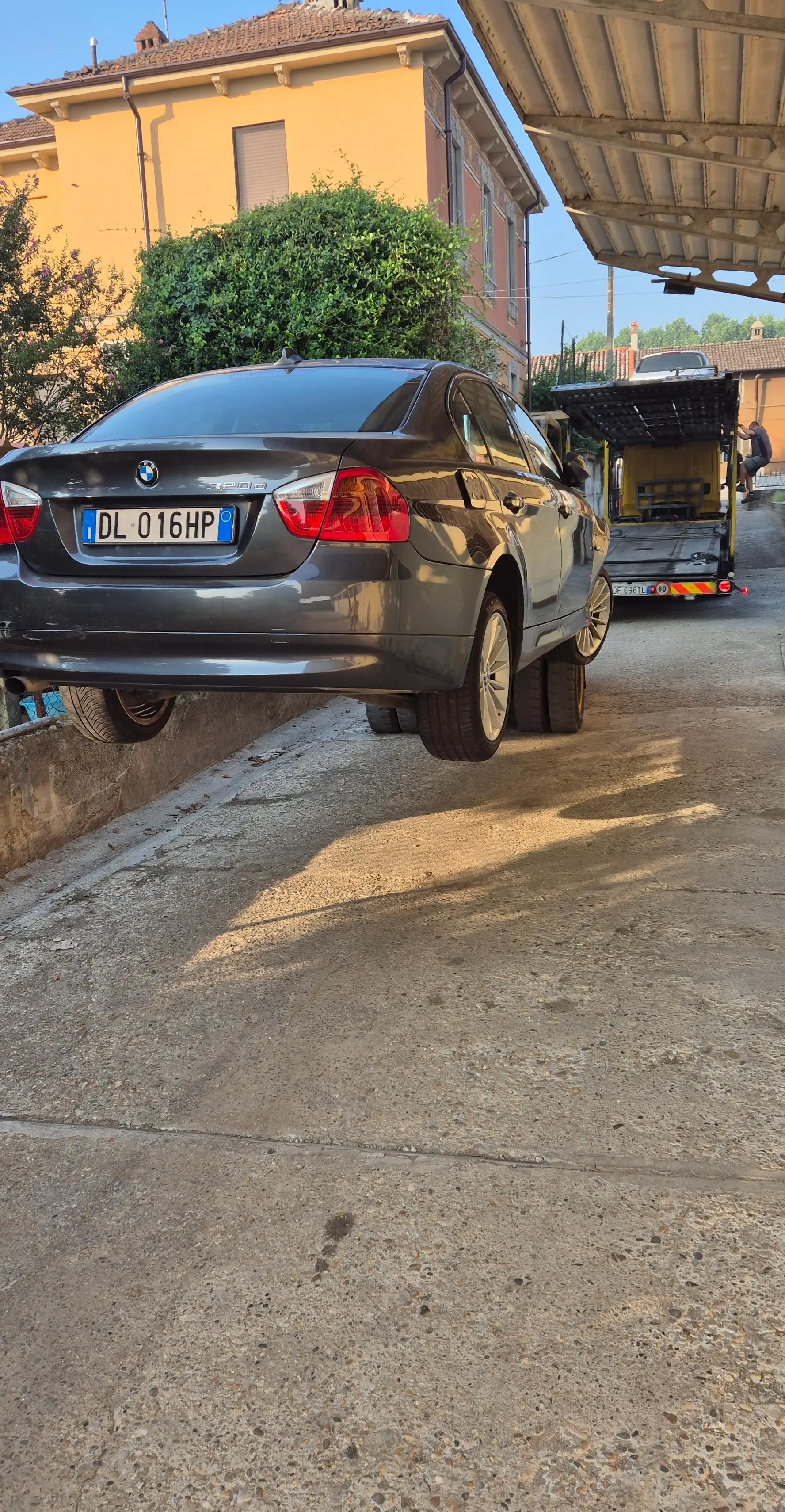 @Soccorso Stradale David Motors