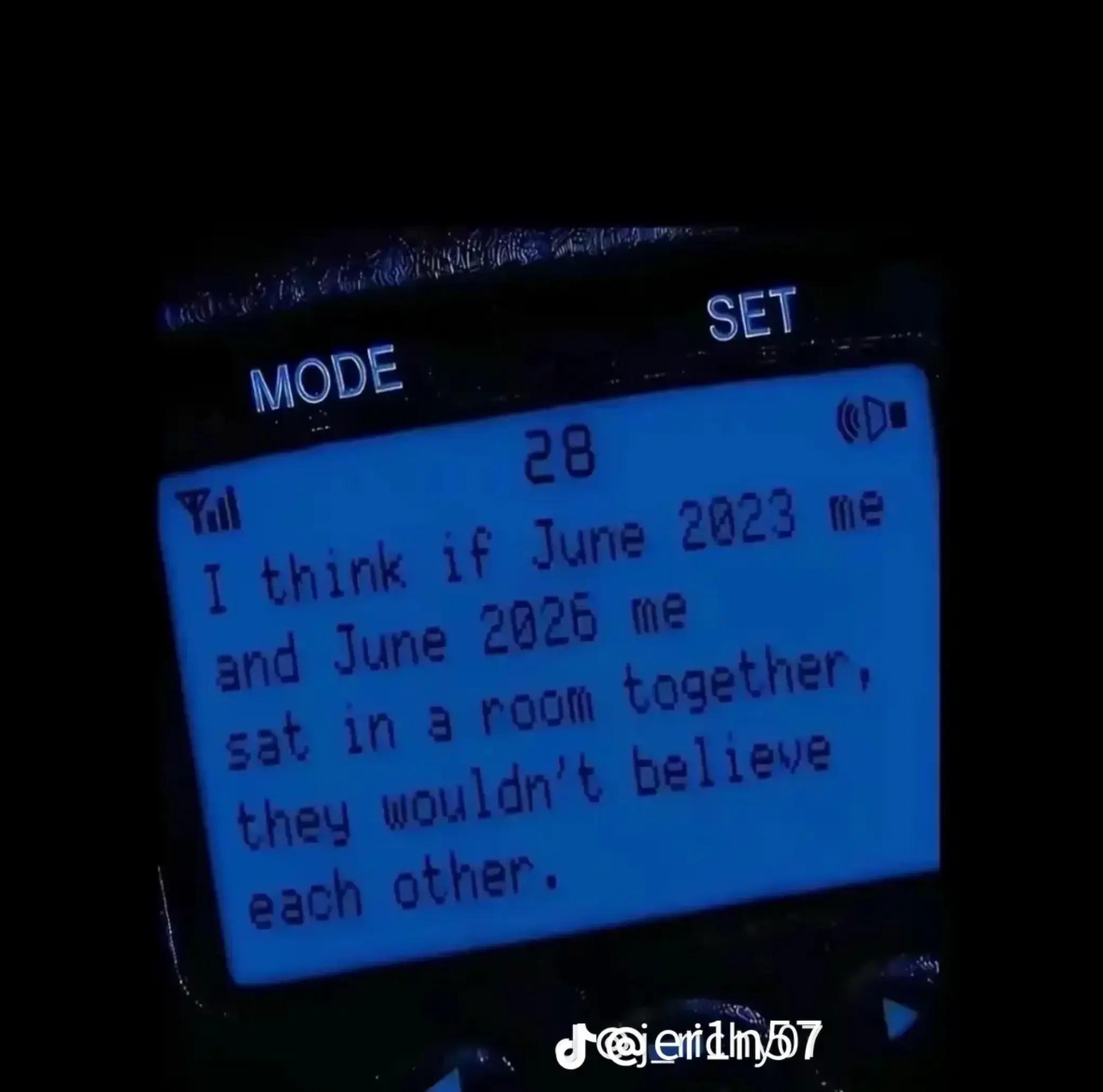 @Lizzinno