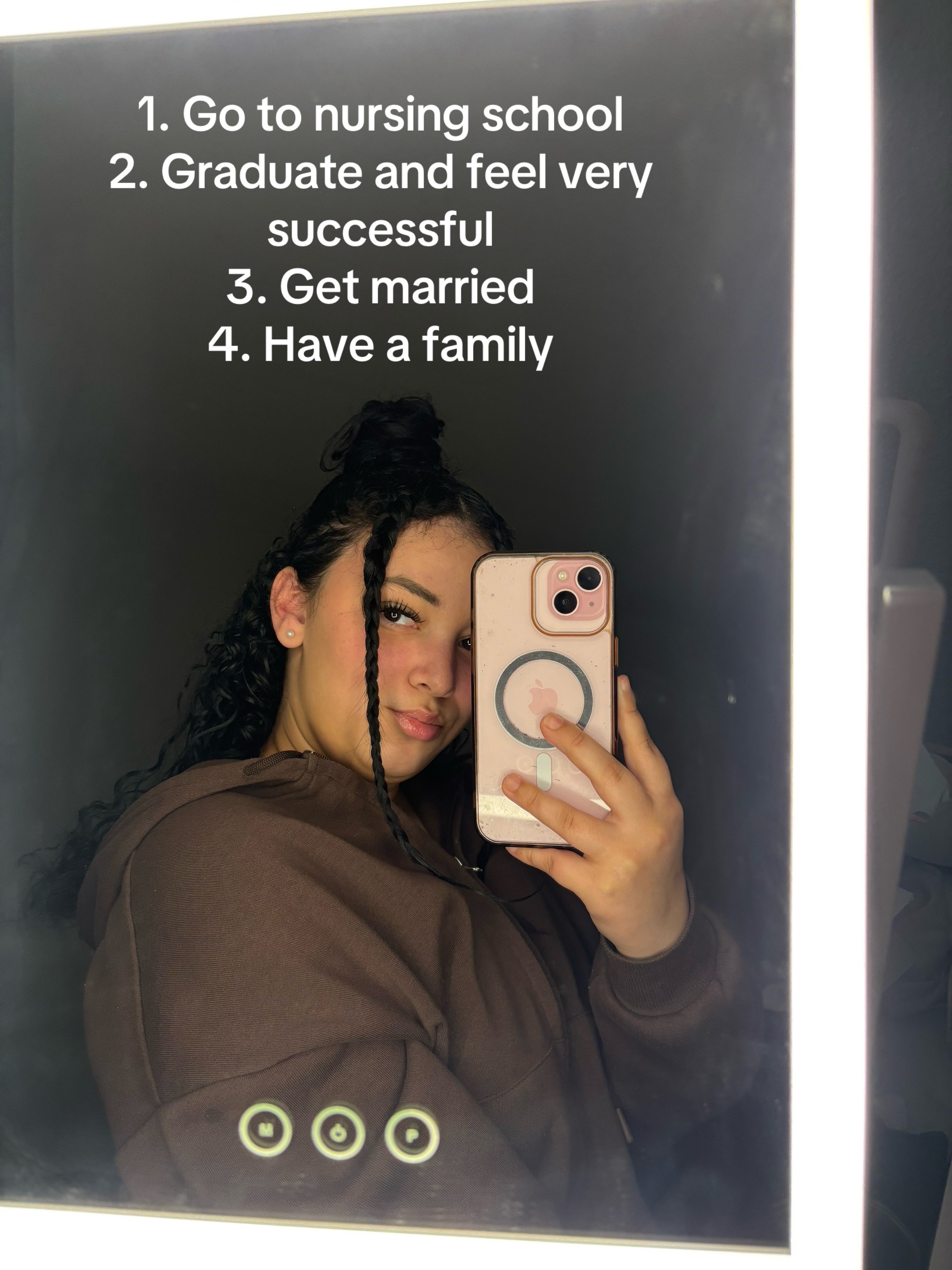 @Rosie🩵🫧