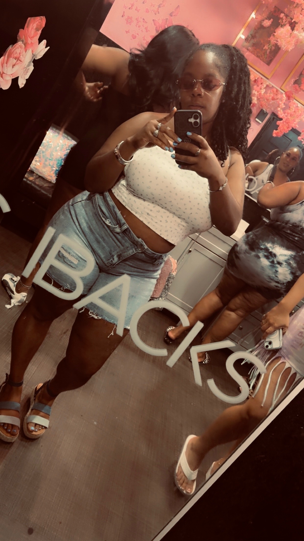 @HelloItsMe_Key🔐