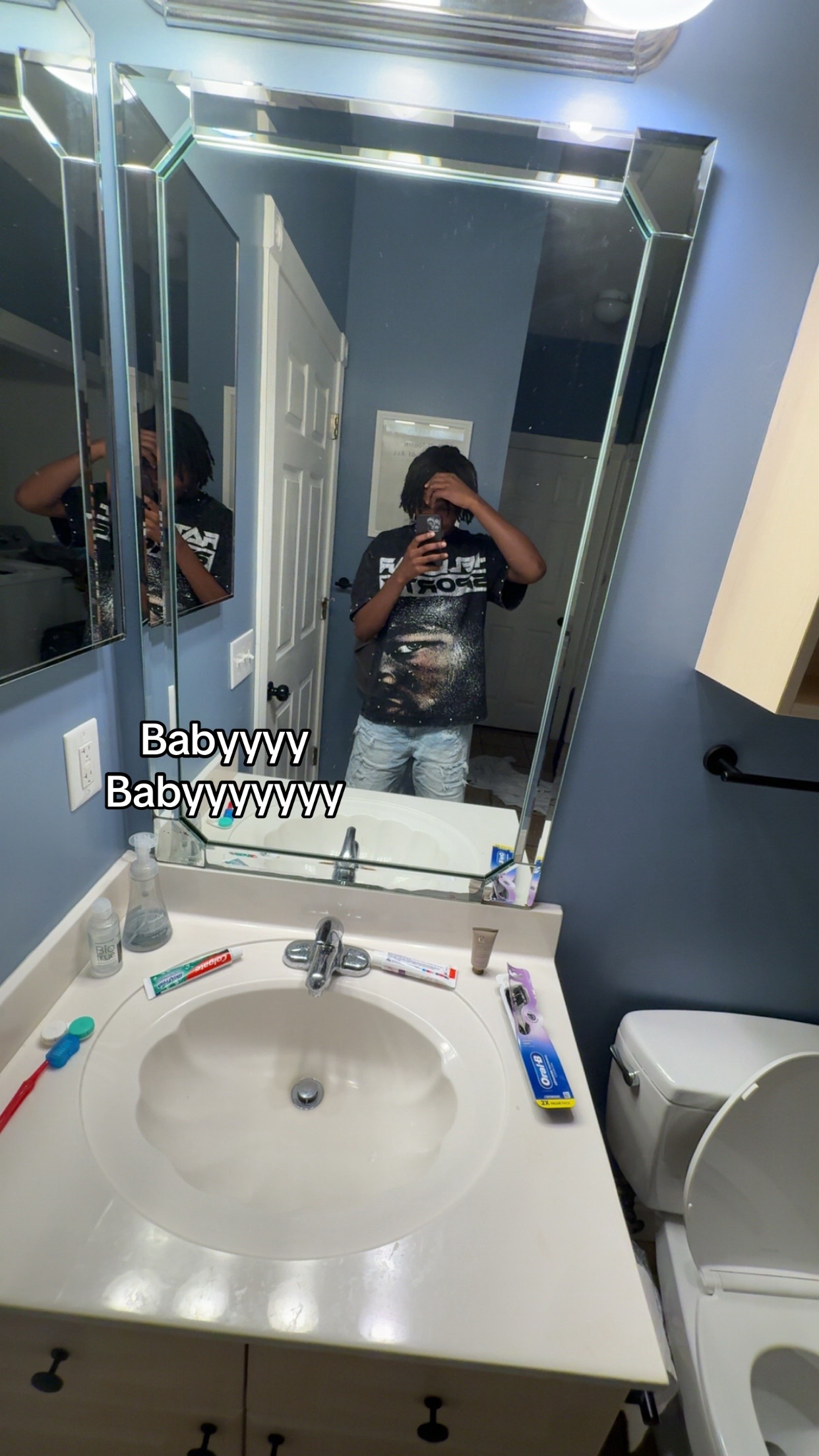 @BABYYGLITCH