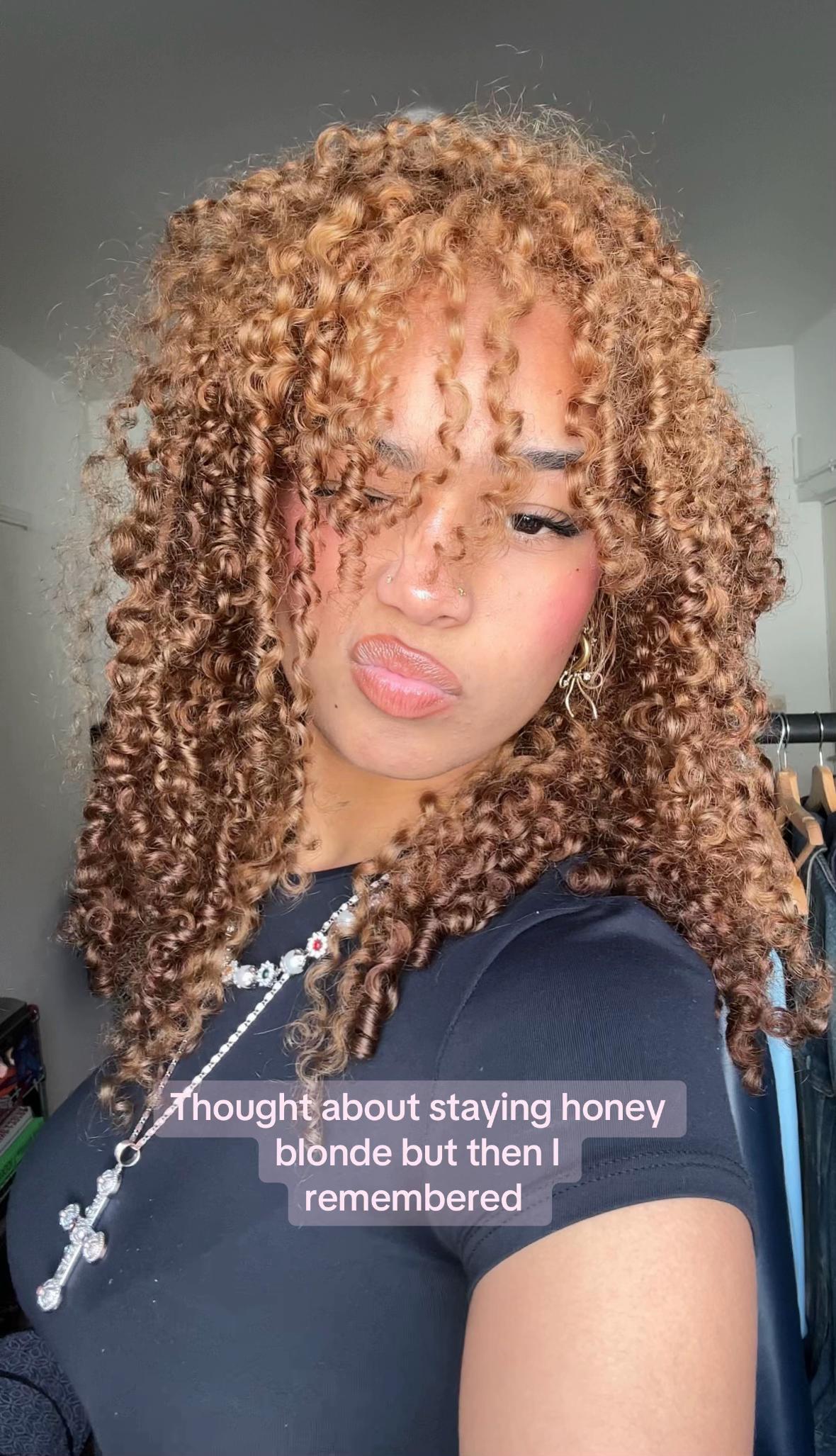 @Meïmona