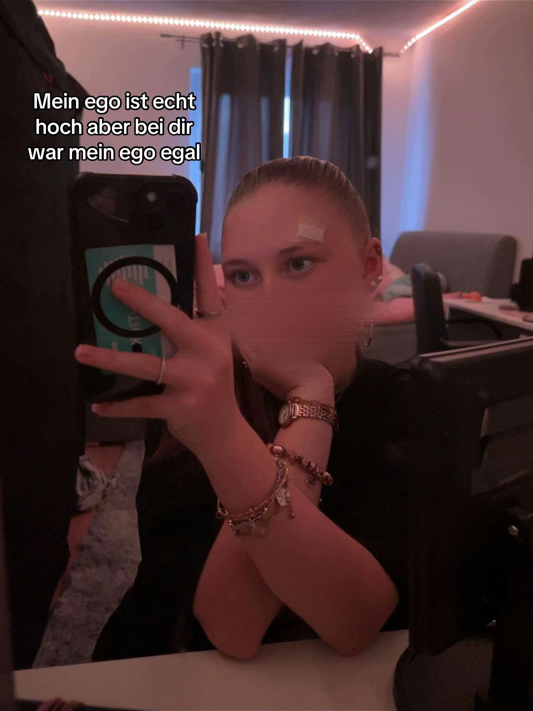 @𝓢𝓮𝓿𝓲ꨄ︎