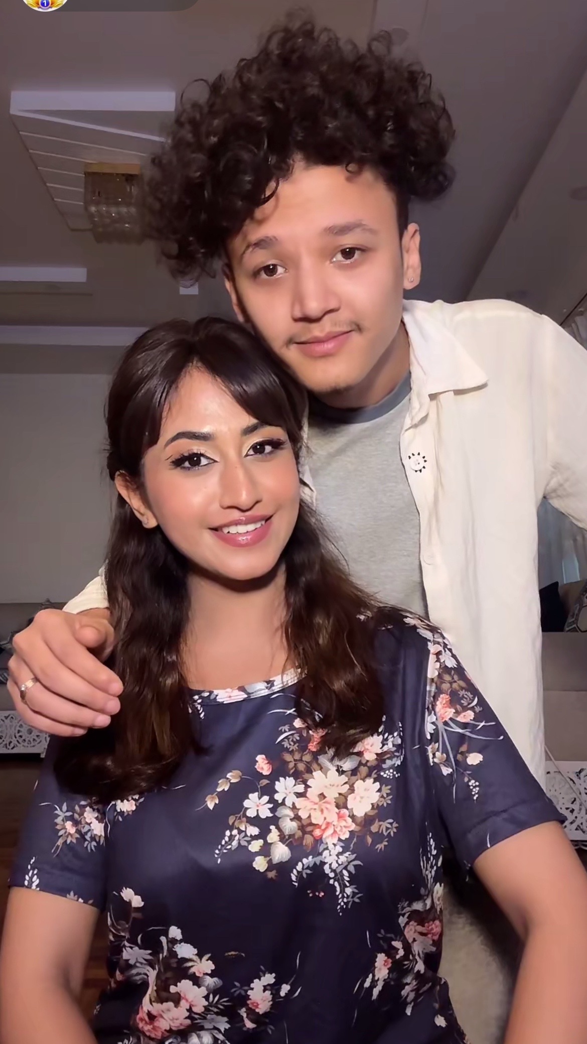 @Aayuzeh👩❤️👨