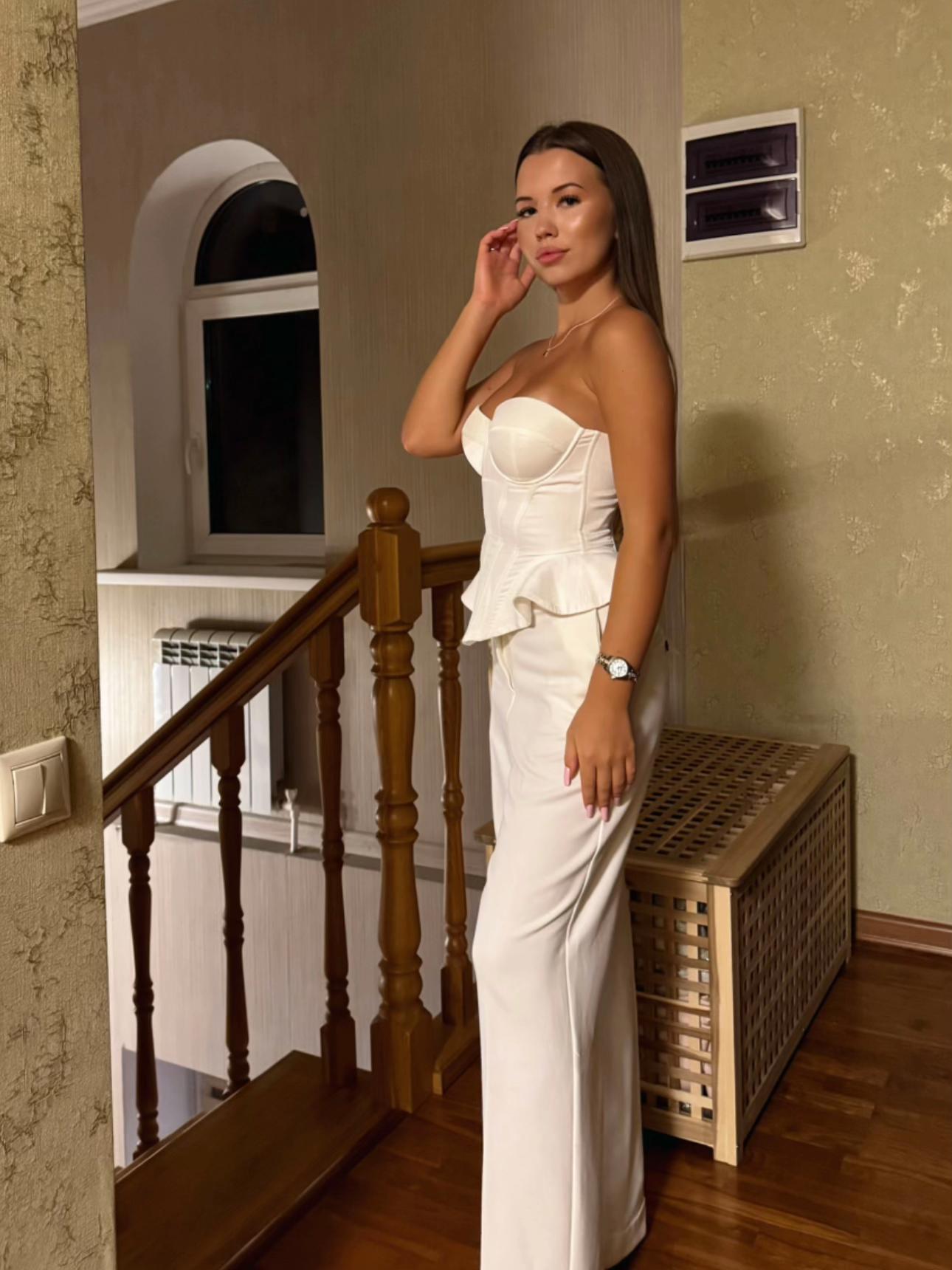 @lantratova08