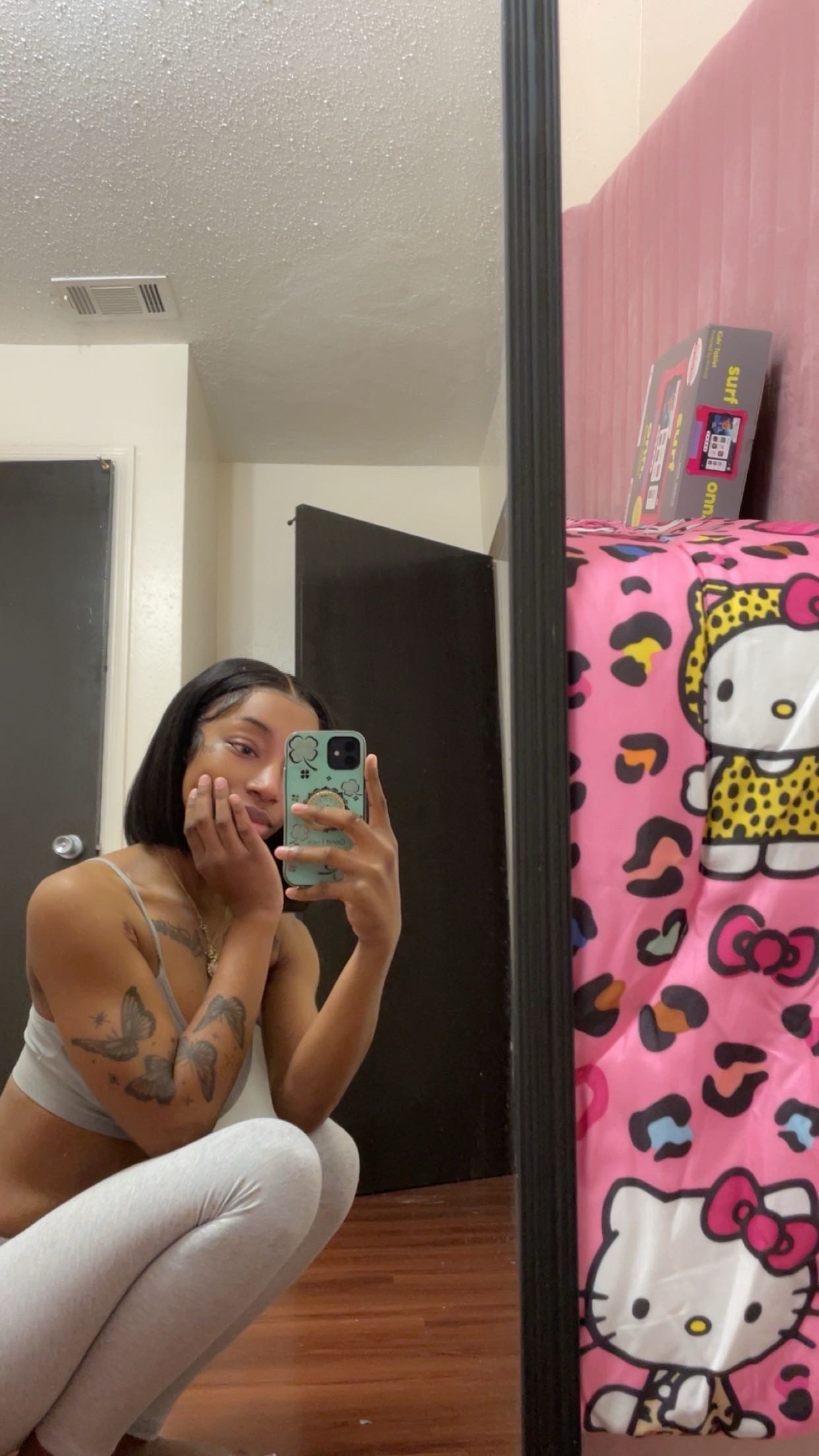 @Kaylapetite