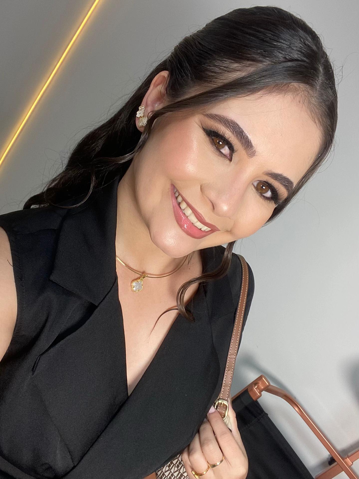 @Ana