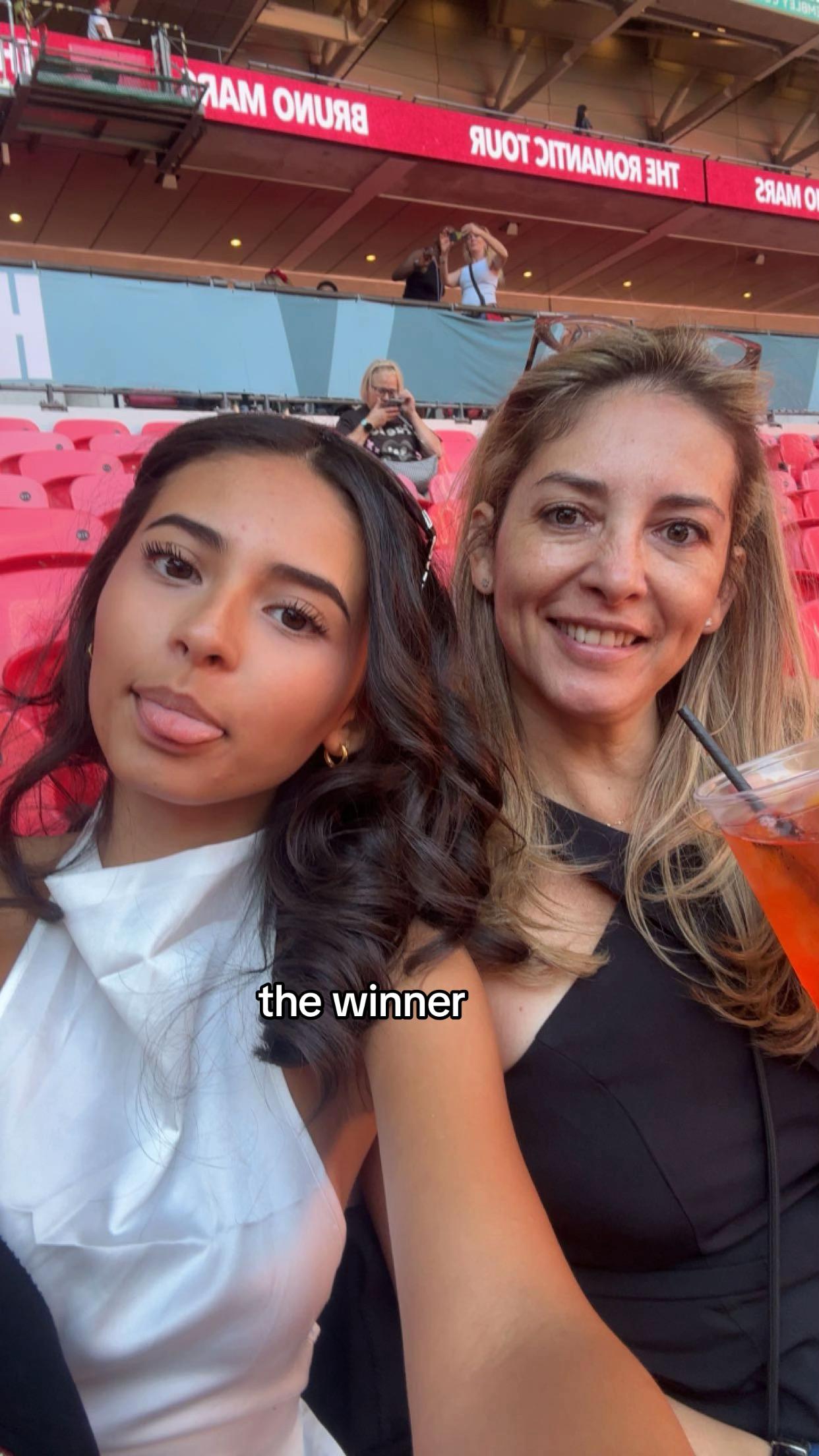 @𝐌𝐚𝐫𝐢𝐚𝐧𝐚🇨🇴
