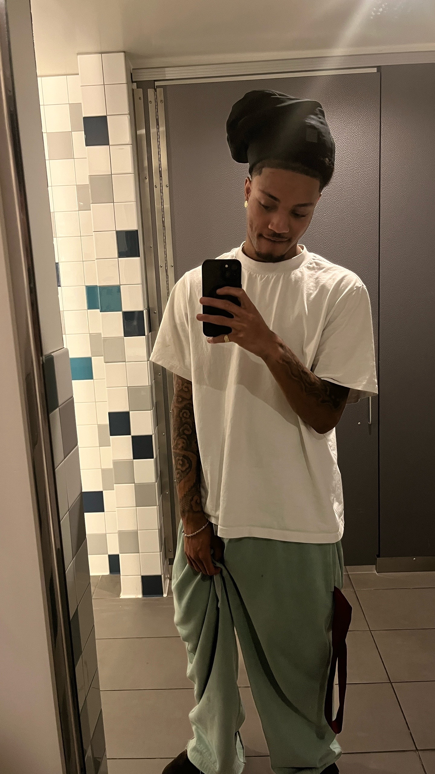 @Flyliar