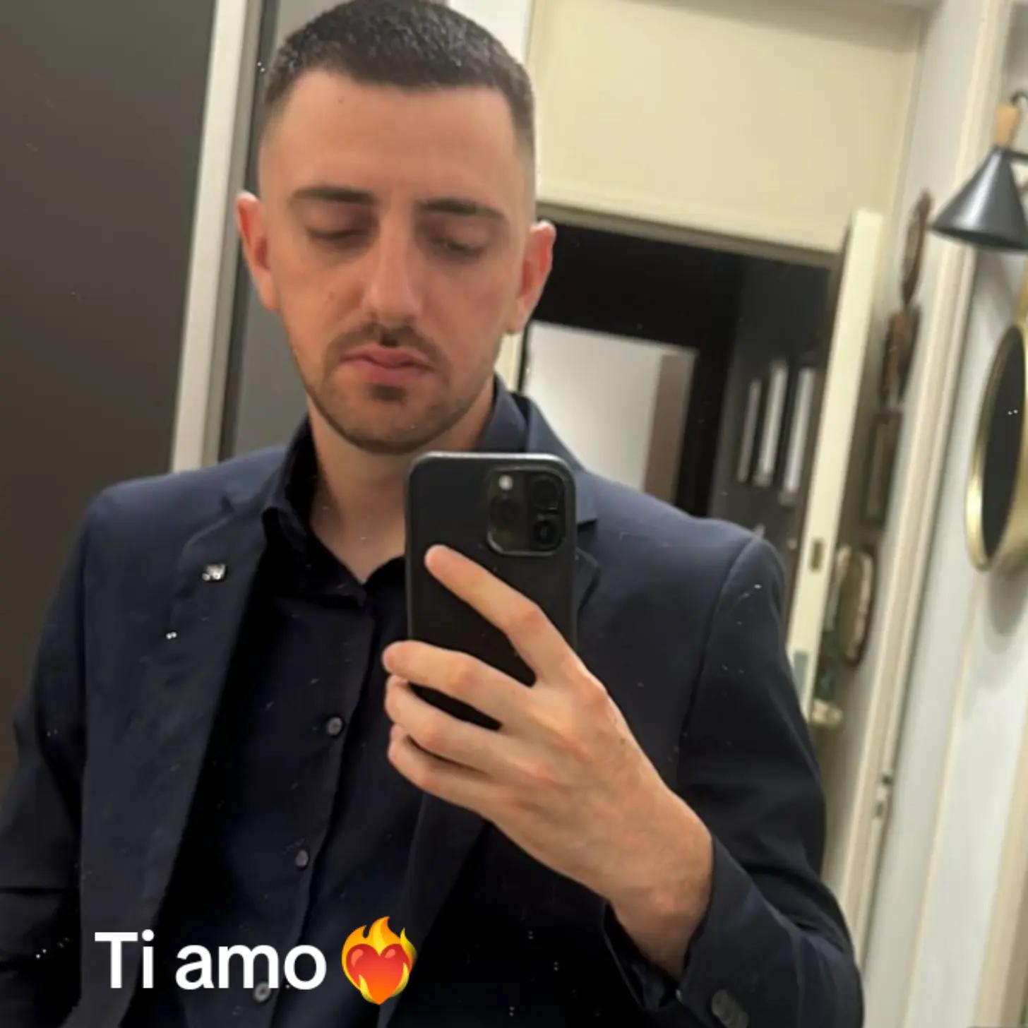 @Rosyro0