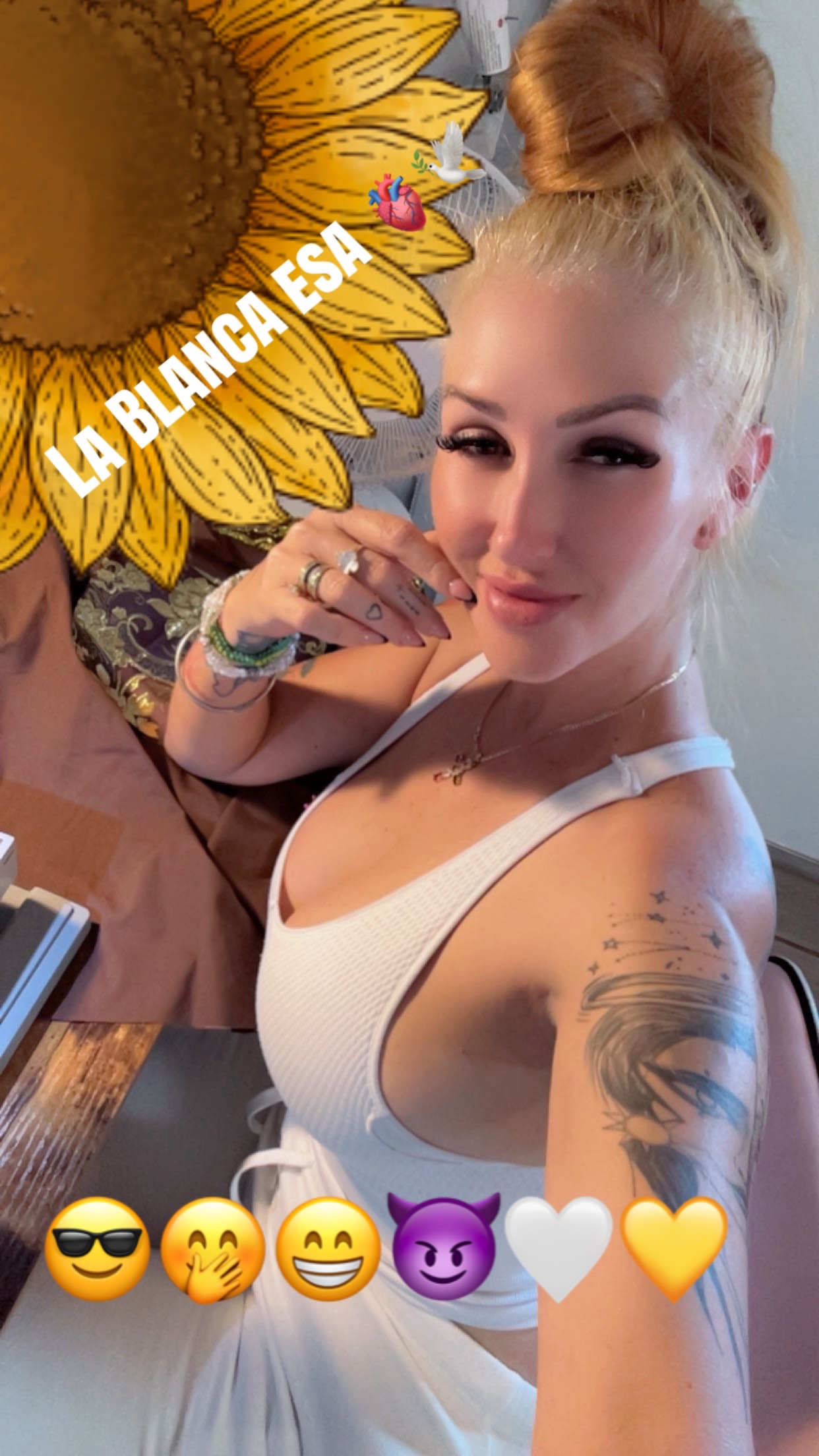 @Lacasadeeggun🤍🖤