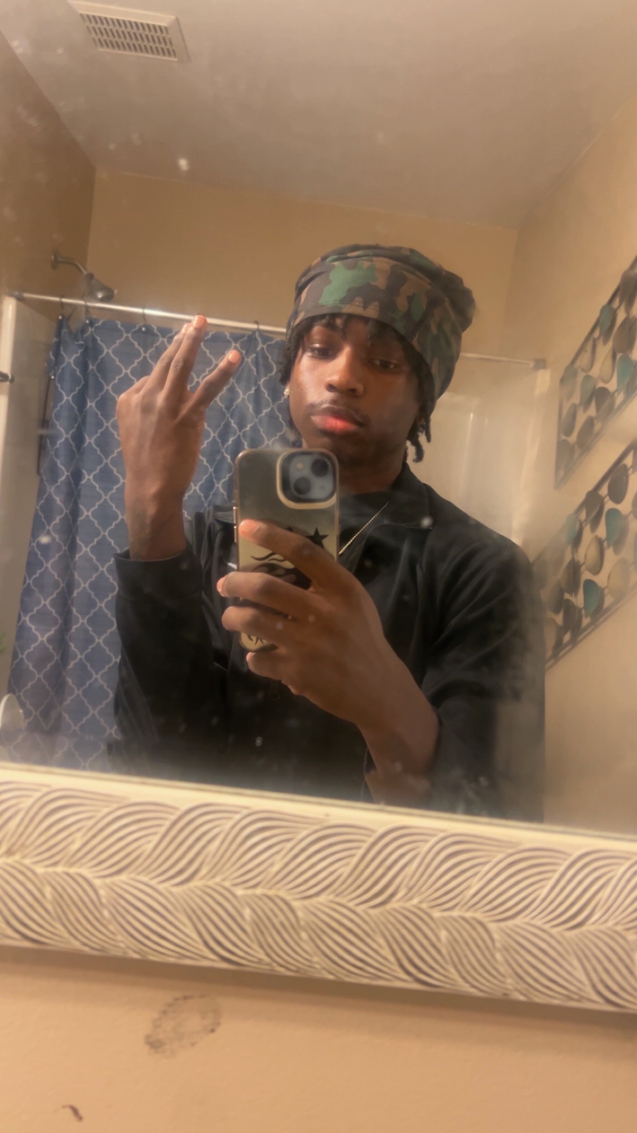 @e