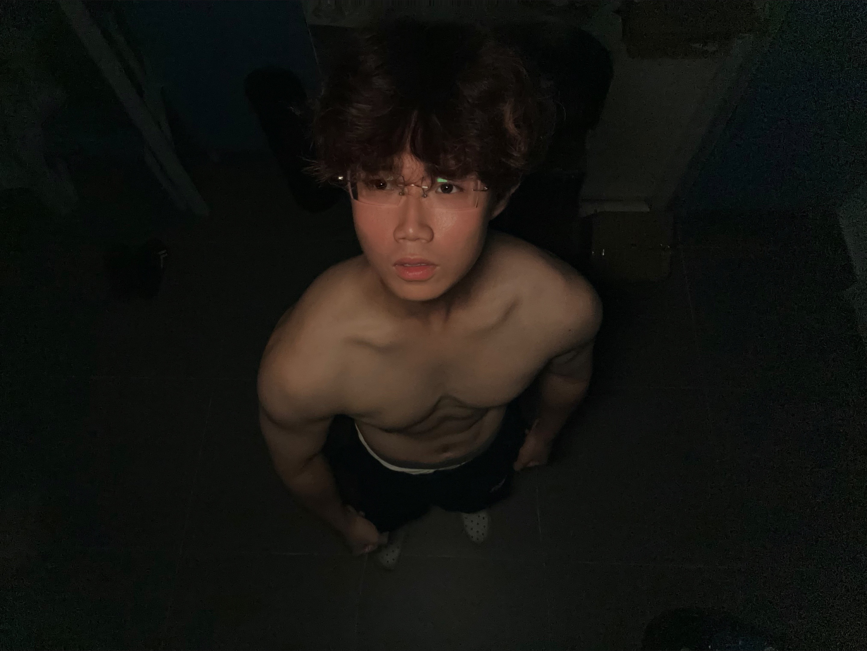 @陳莫凡
