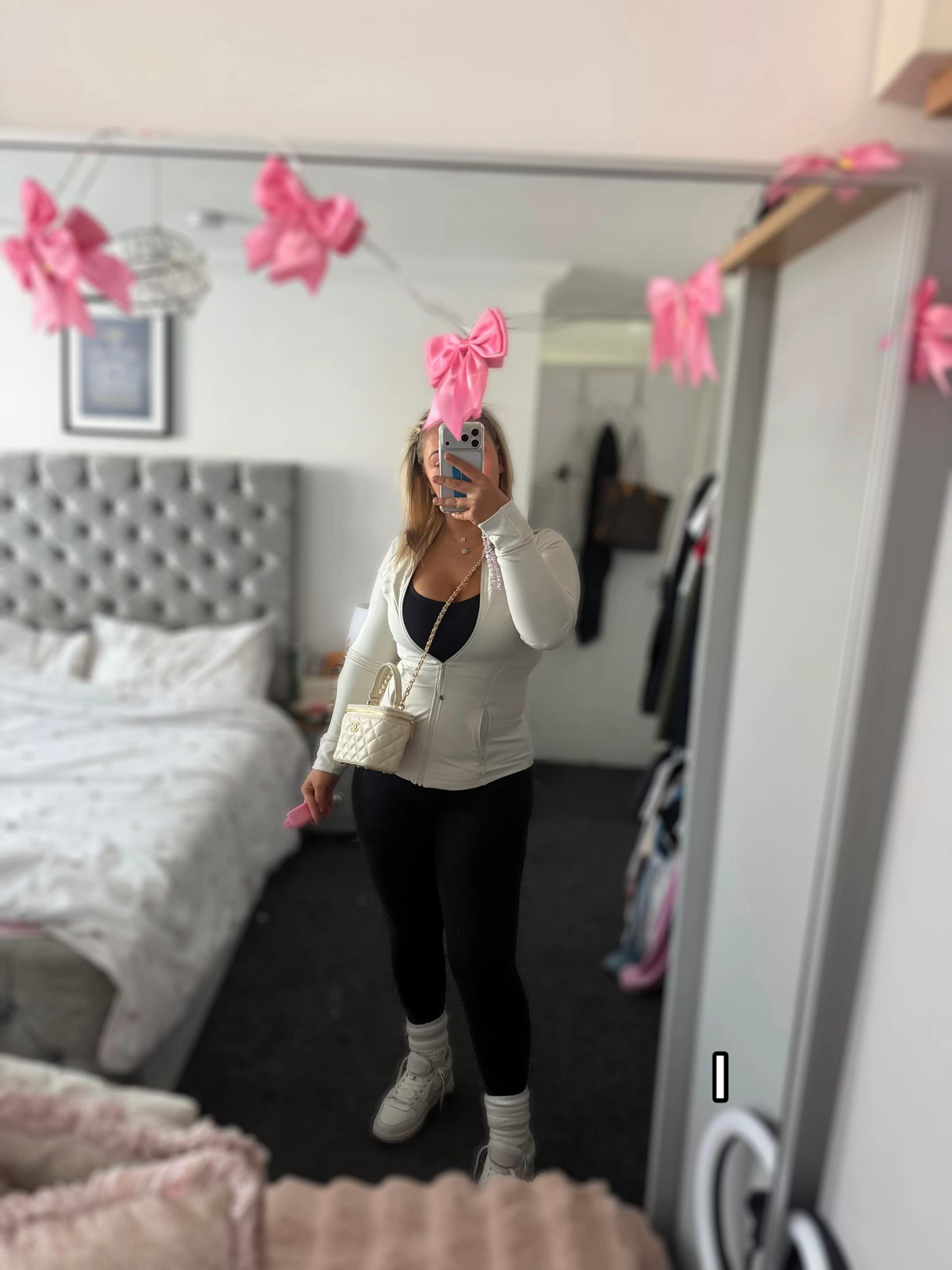 @delilah.mayxoxx