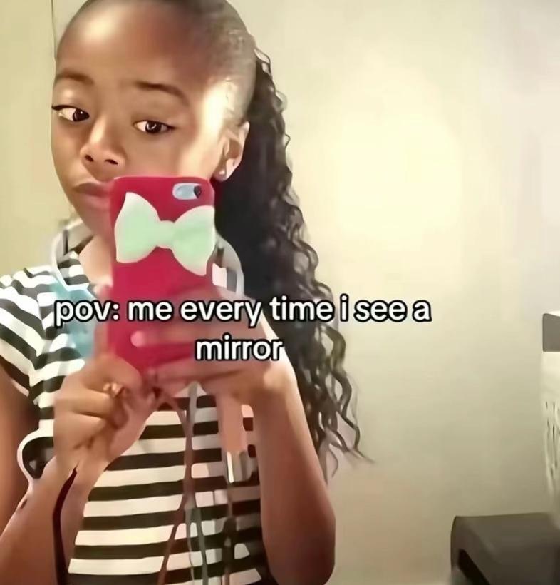 @منال