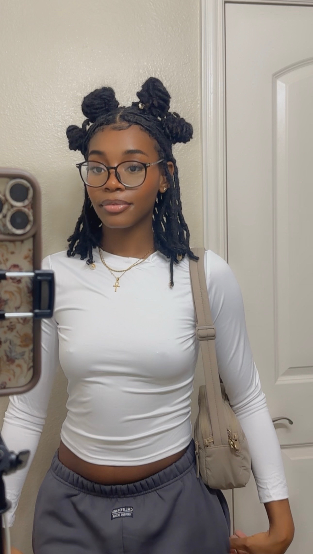 @AryTheDon