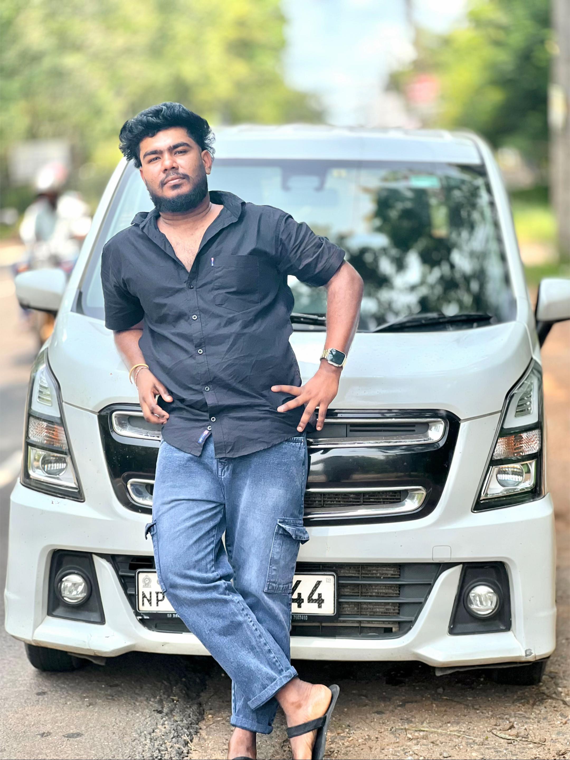 @ஈழத் 🤨 தமிழன்