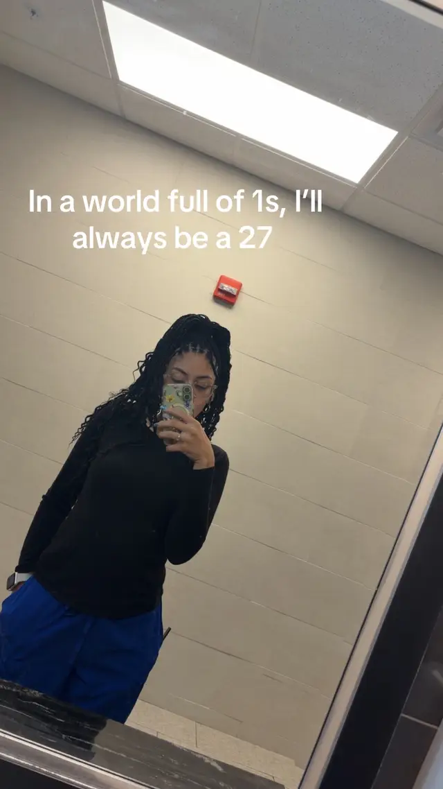 @melodiiesplease