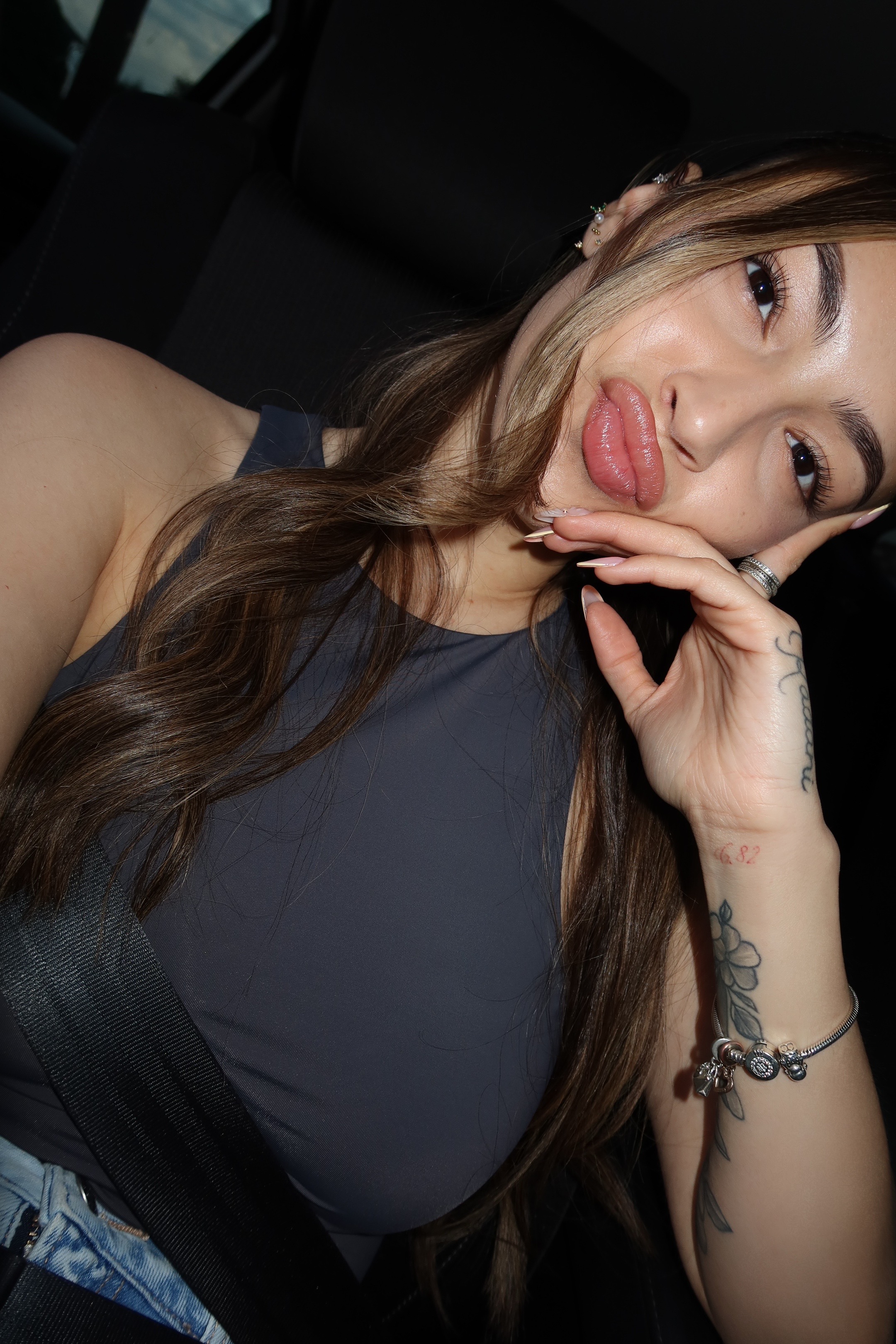 @ANA AG ♡
