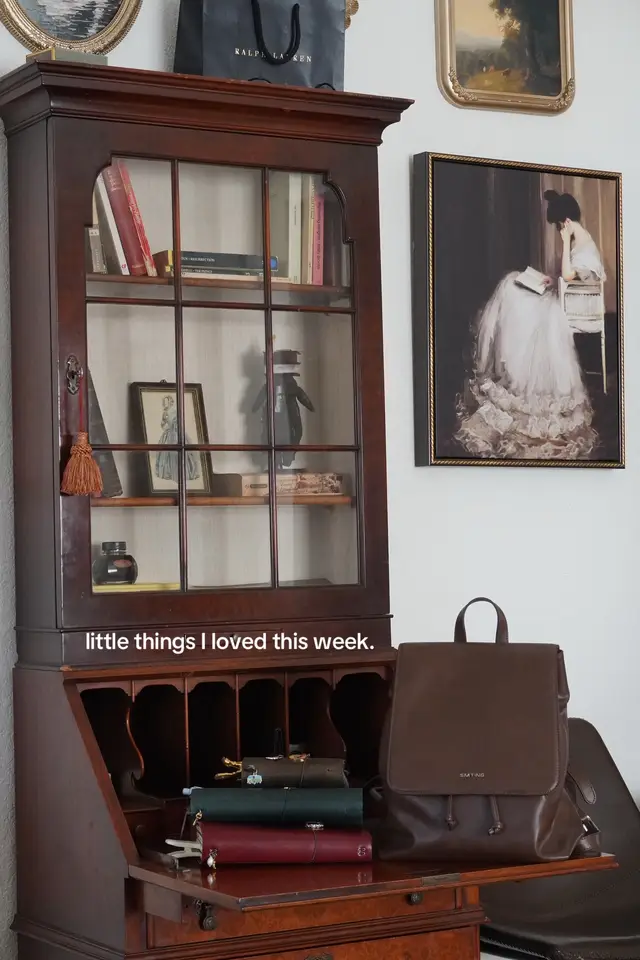 @Alina Fox | Literary Life