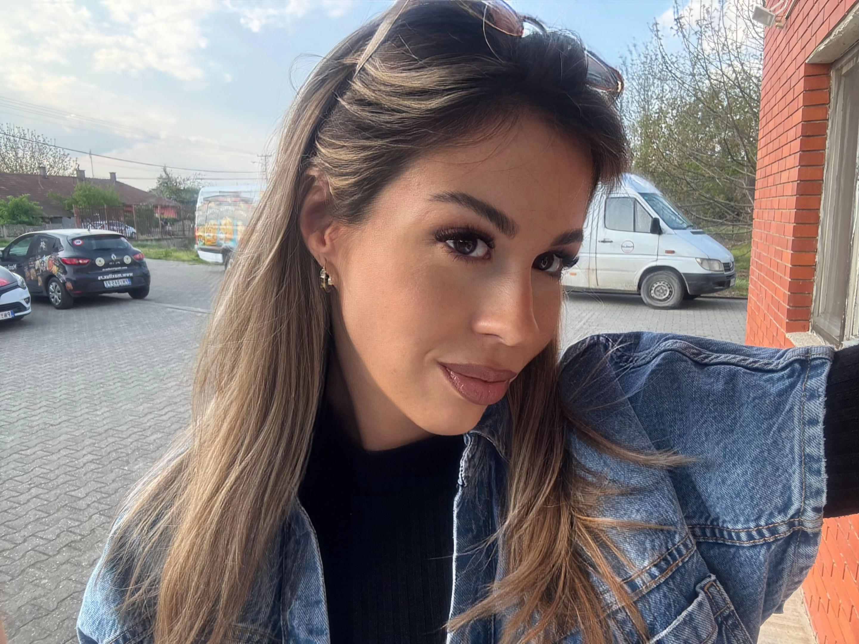 @Alex Milo
