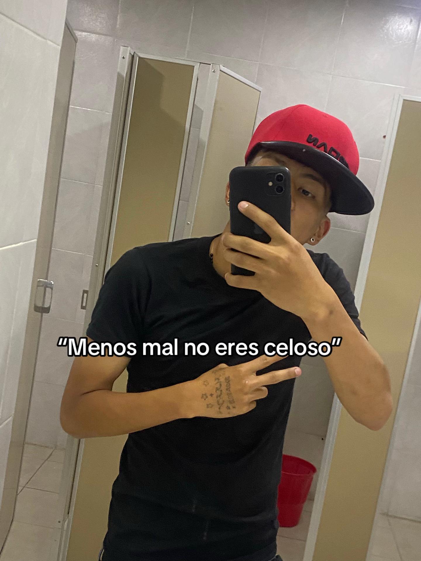 @️