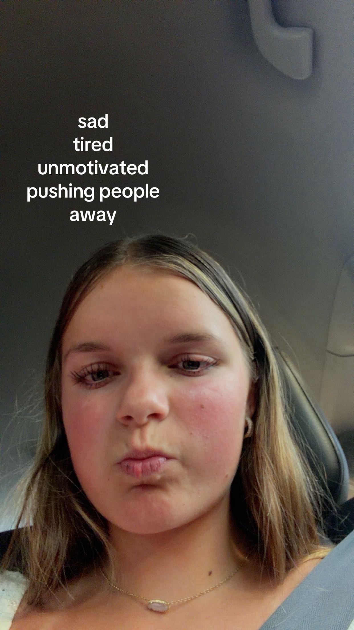 @🤫