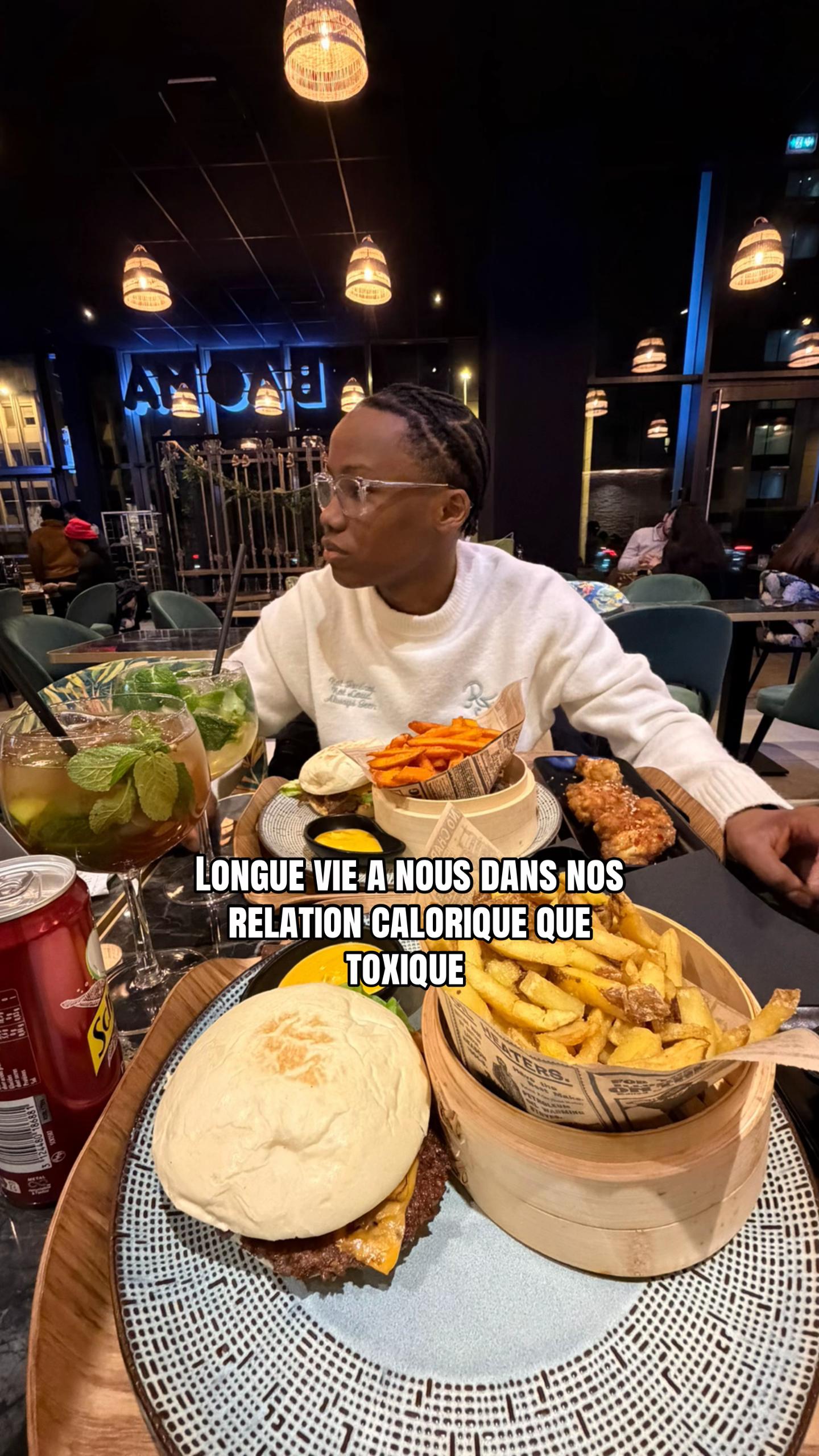 @Ī7%