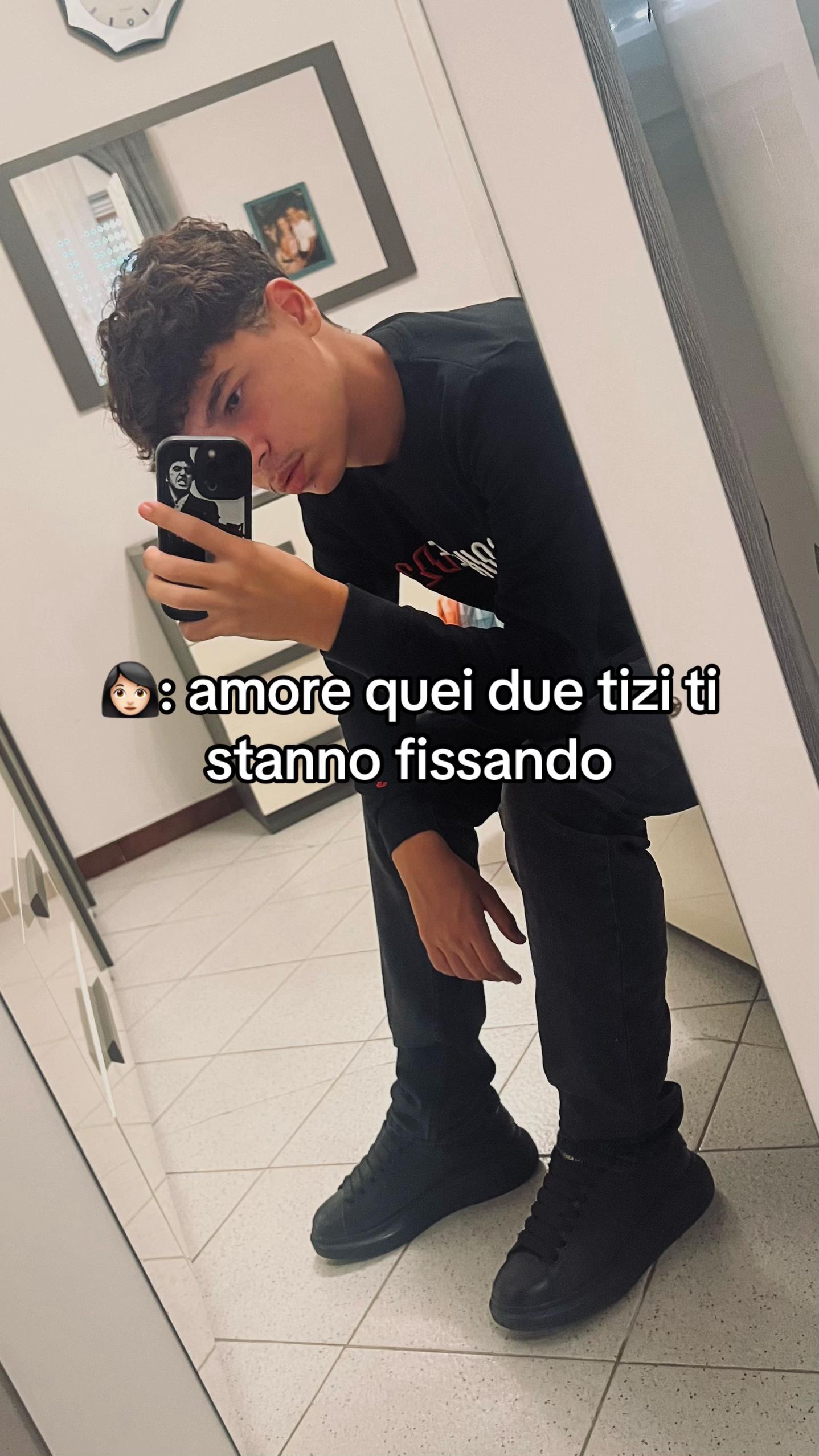 @Raj🇦🇱🦅