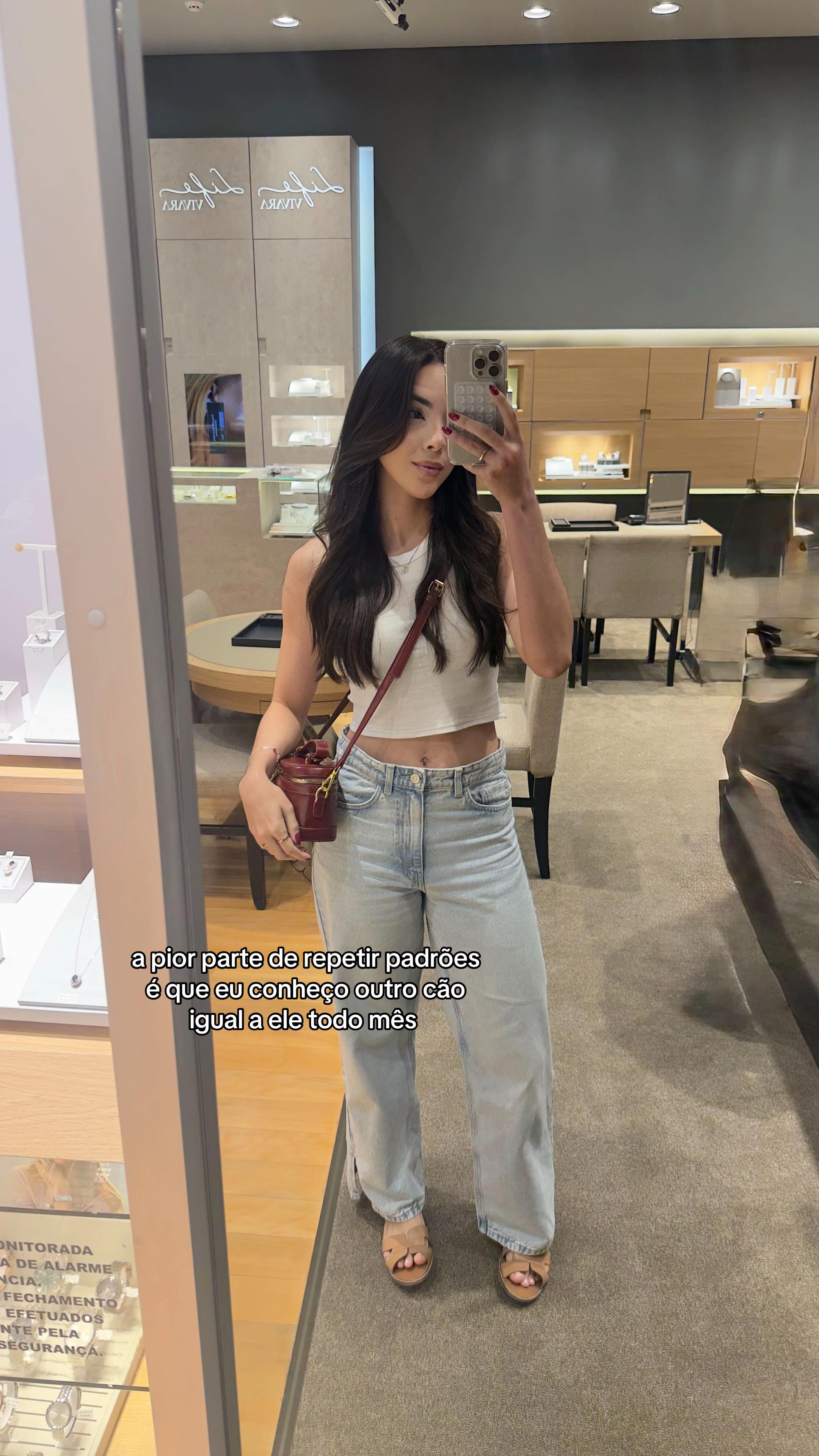 @Thain&aacute; Sobral