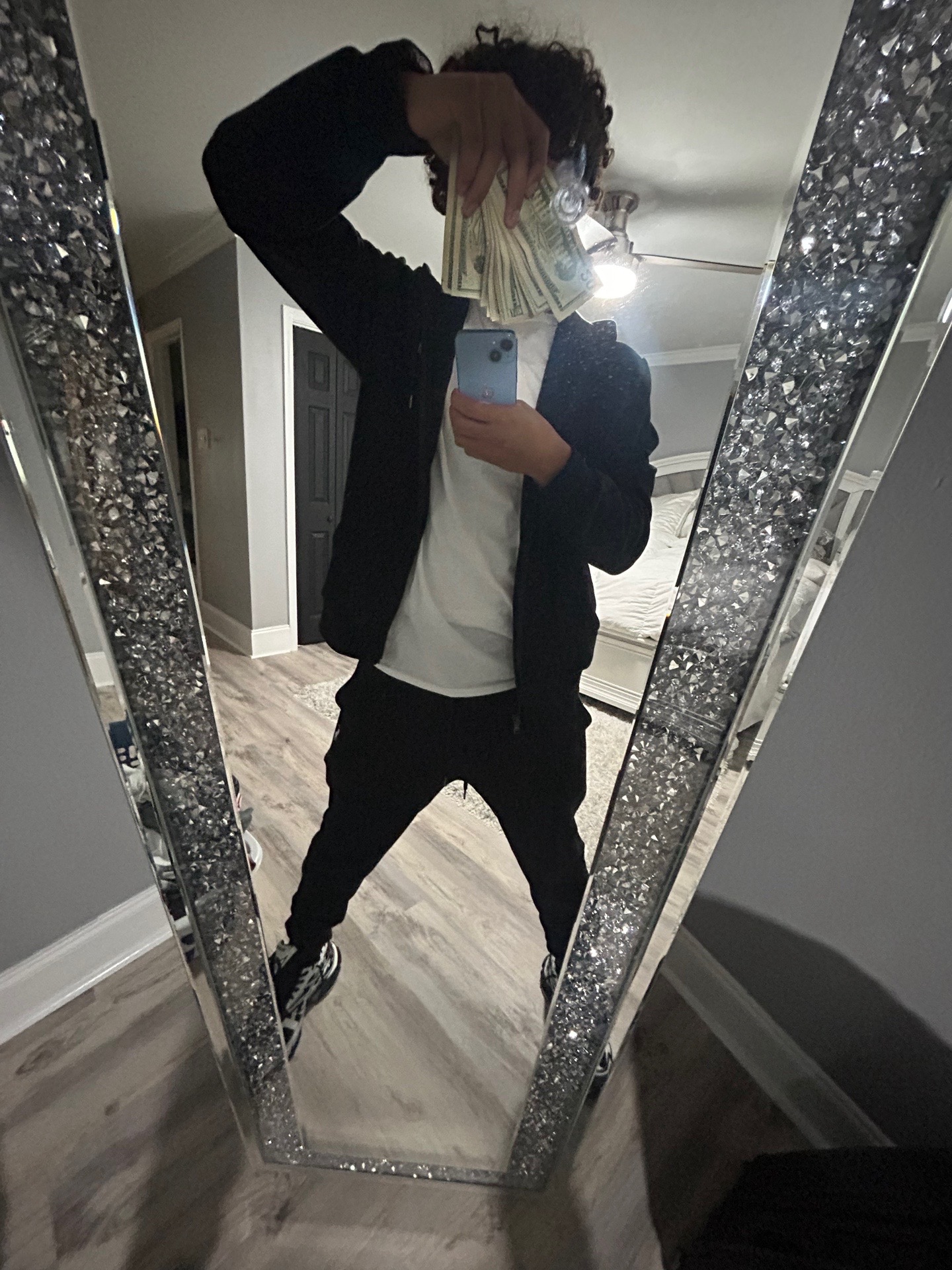 @chris.rramoss