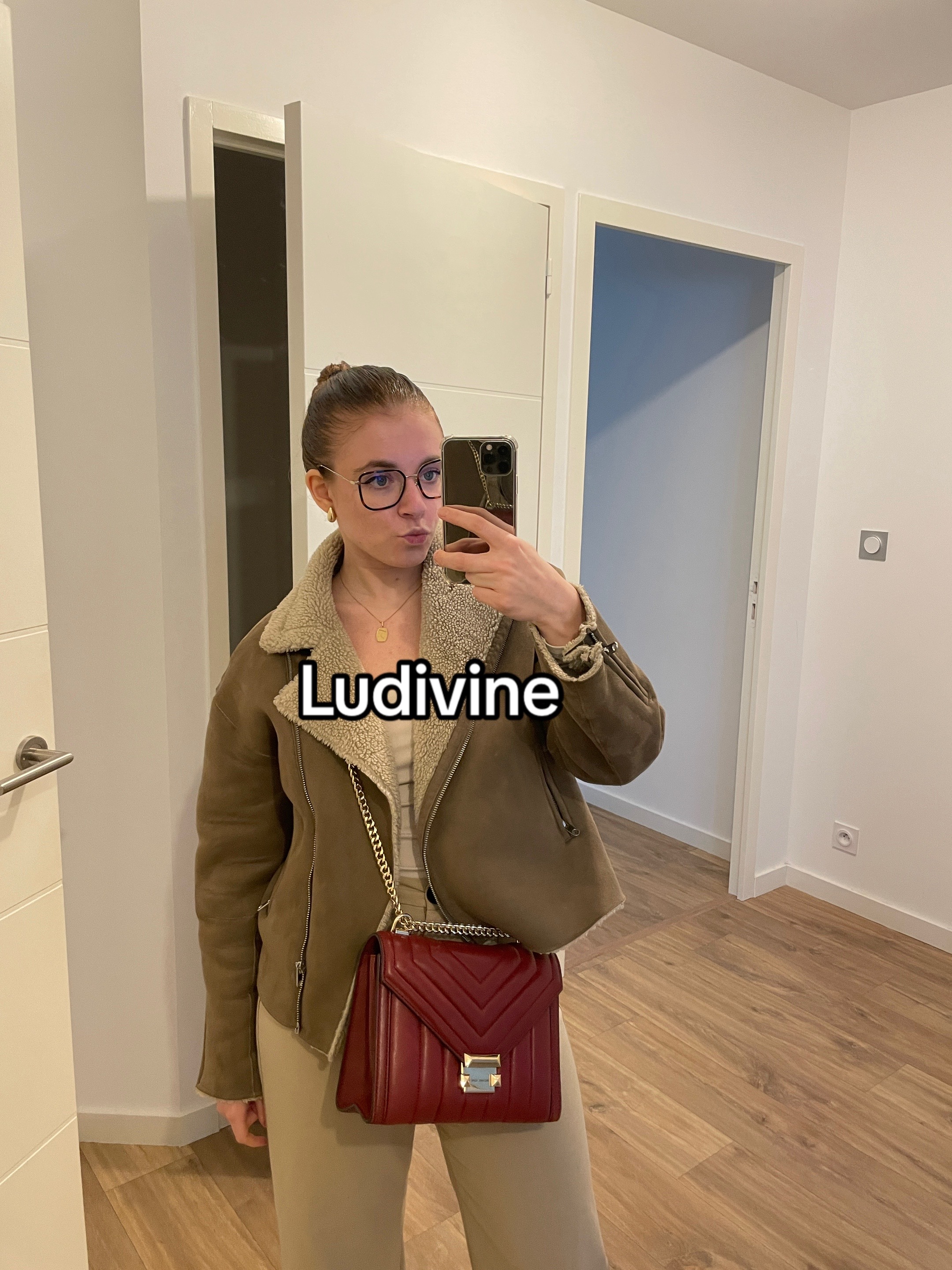 @Ludivine