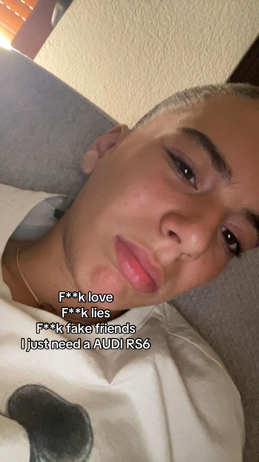 @erzbossi👑