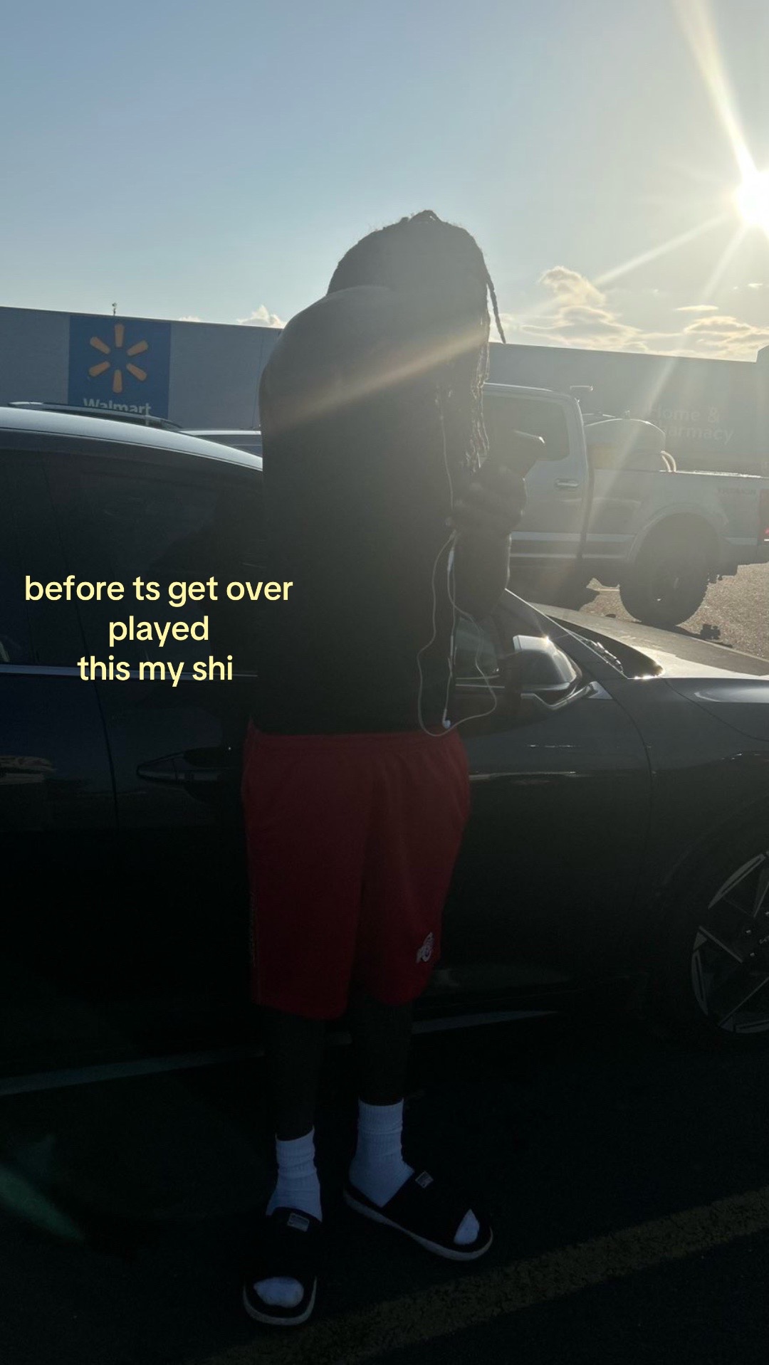 @⃟