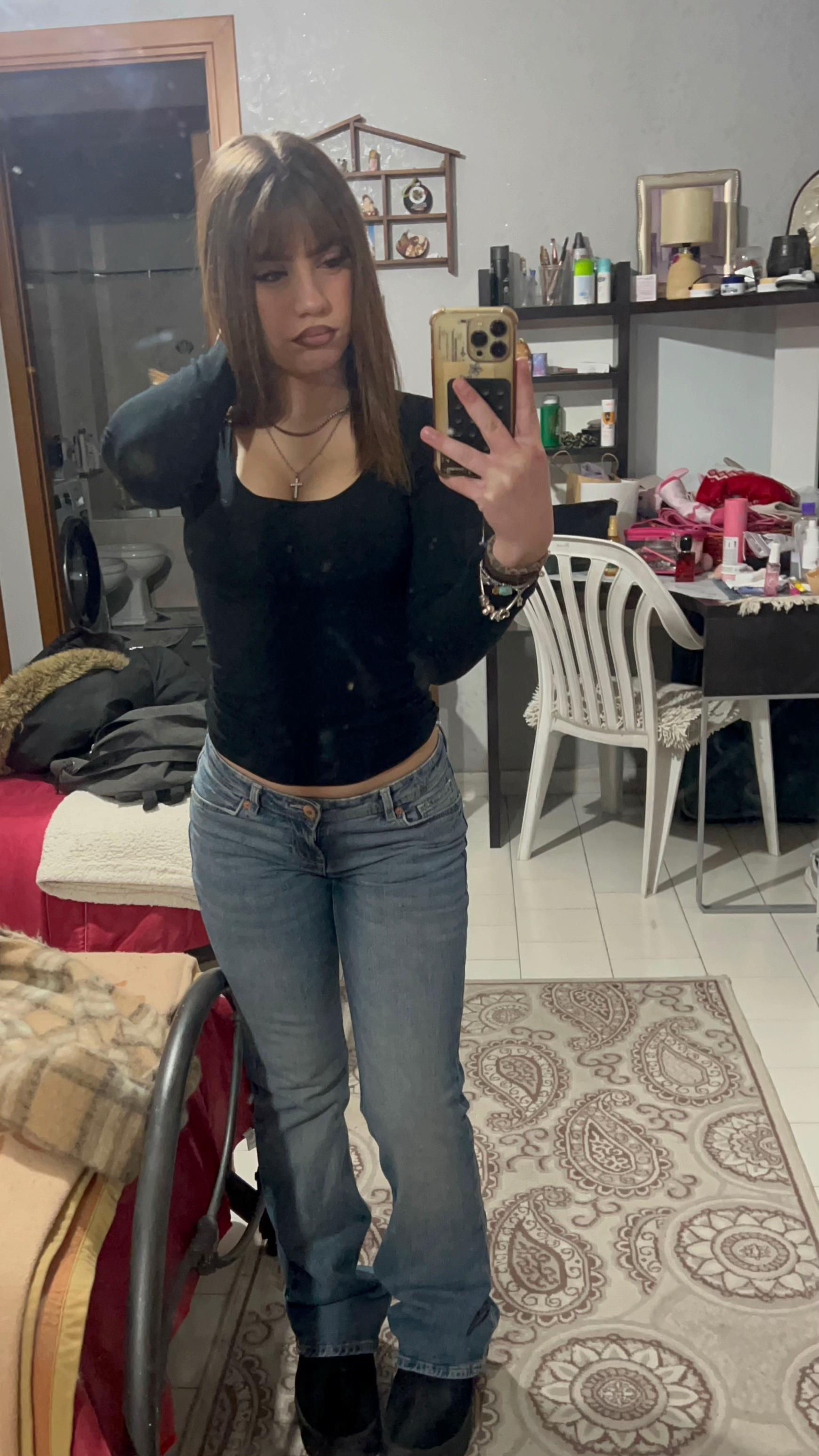 @🪷
