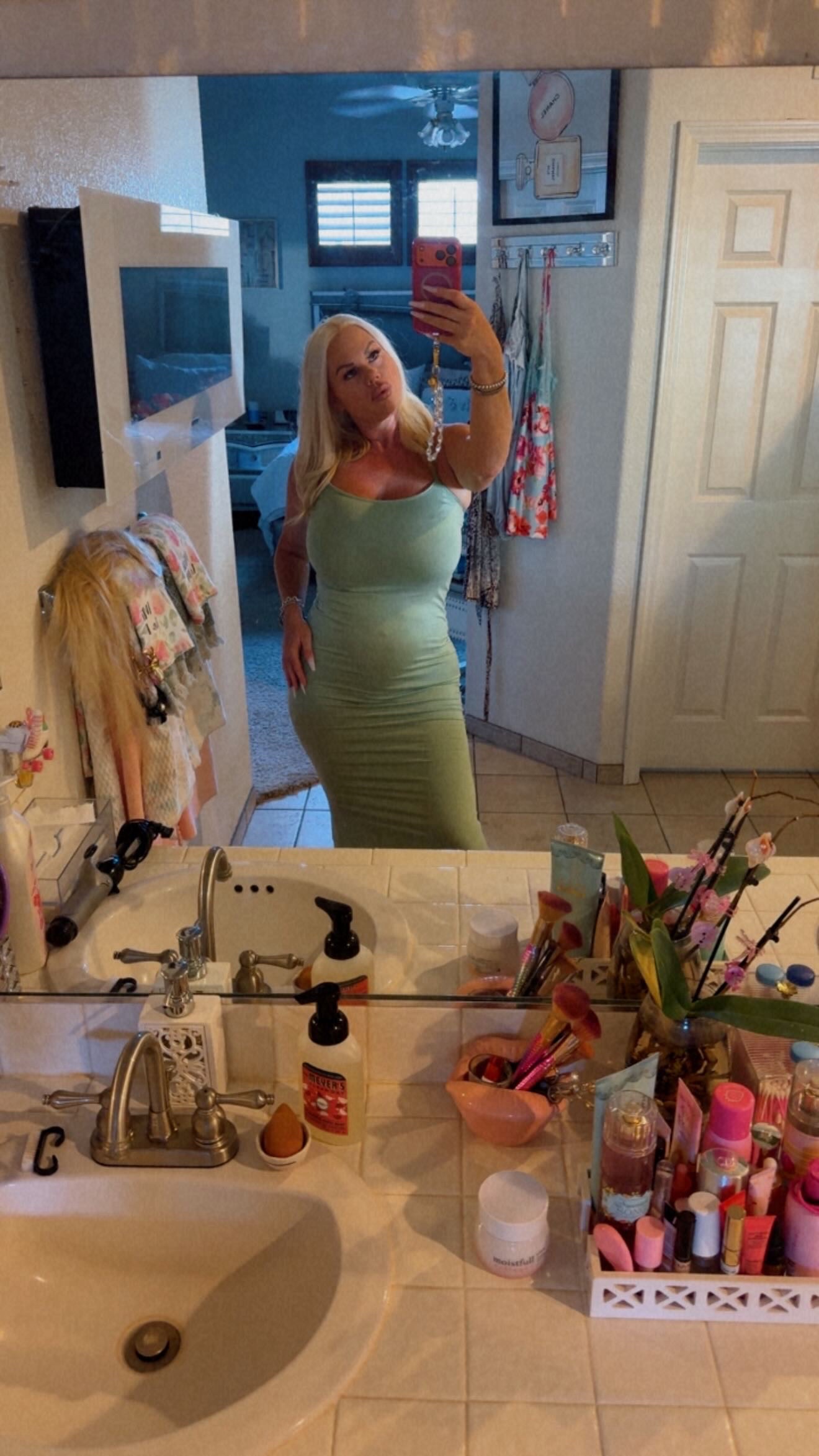 @dddjolie