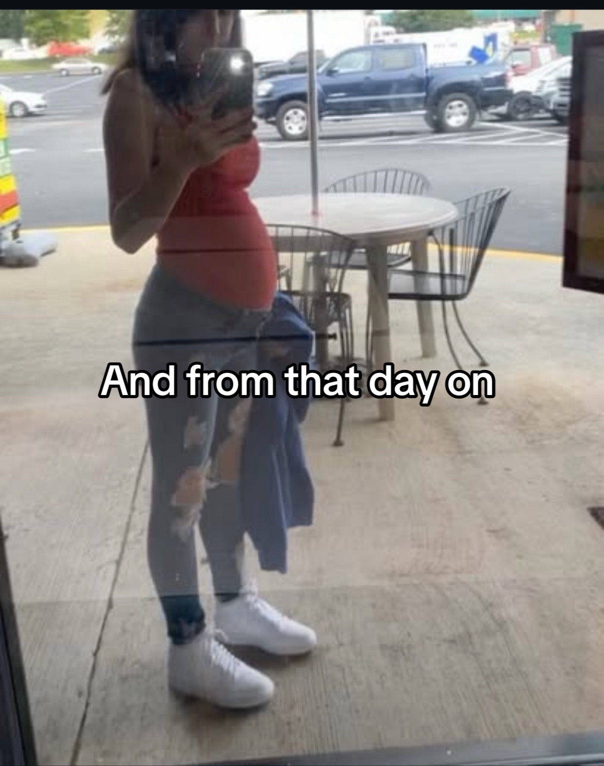 @Hailey