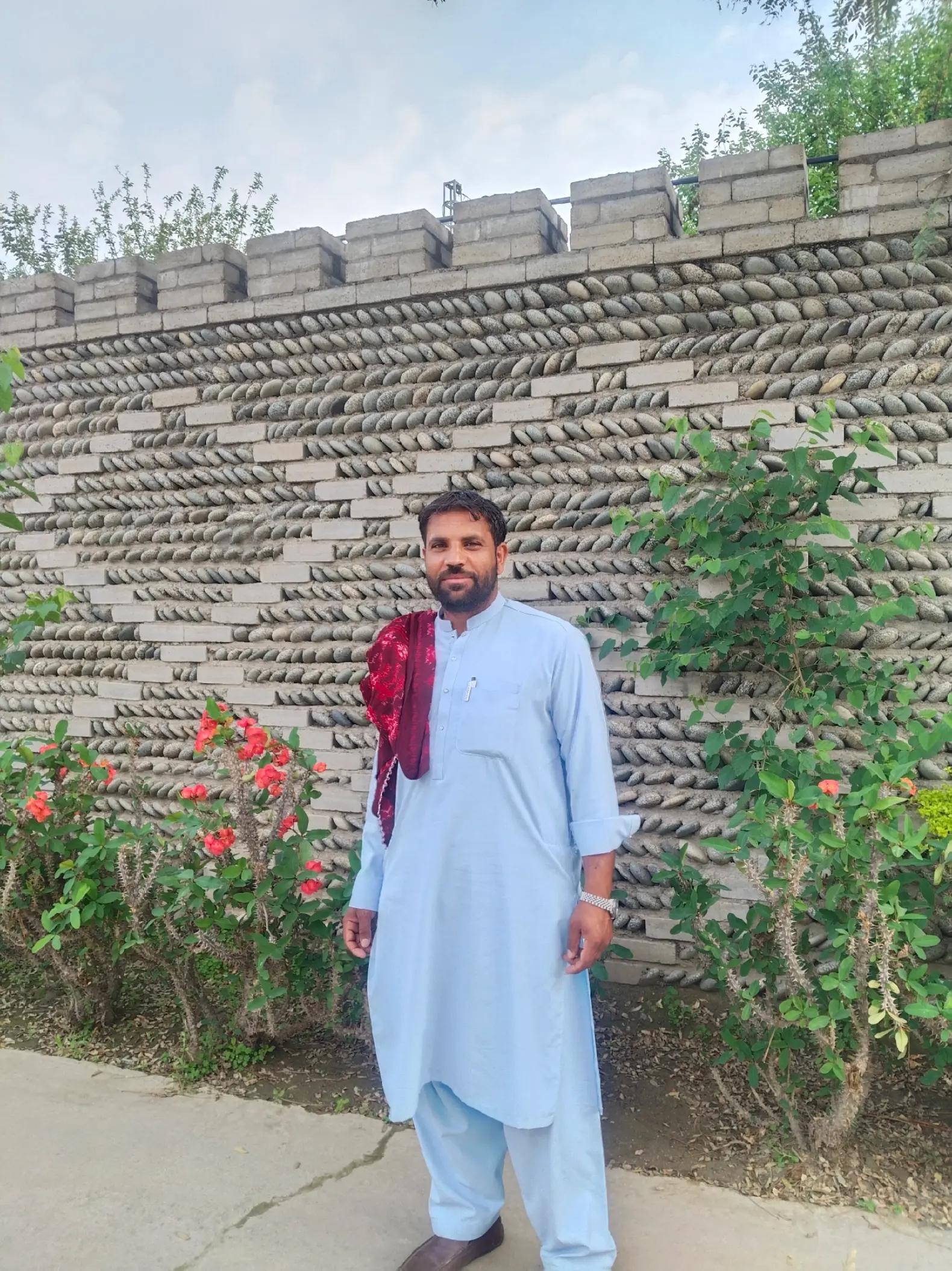 @Niaz Ali