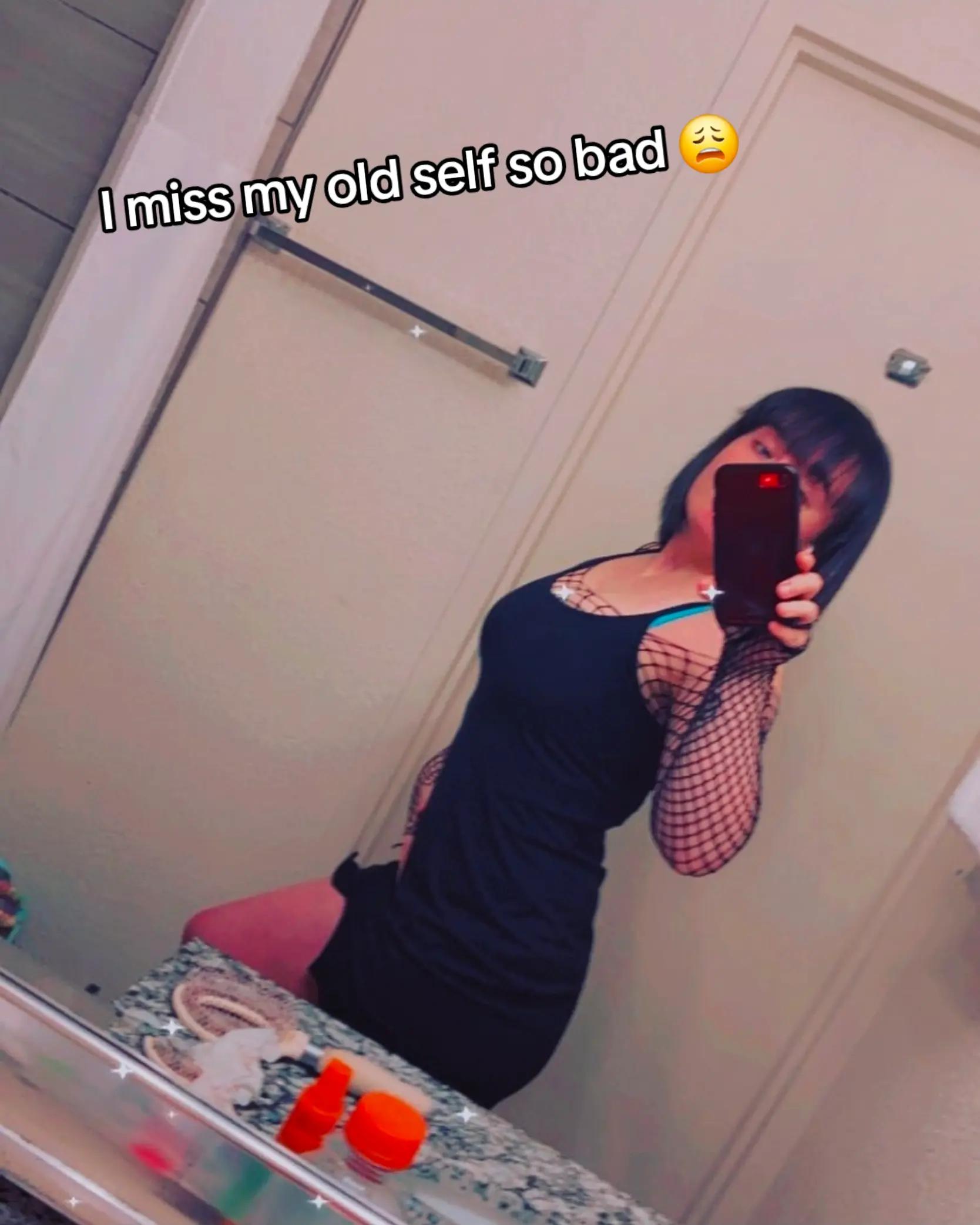 @Čhërrịị🍒🍒